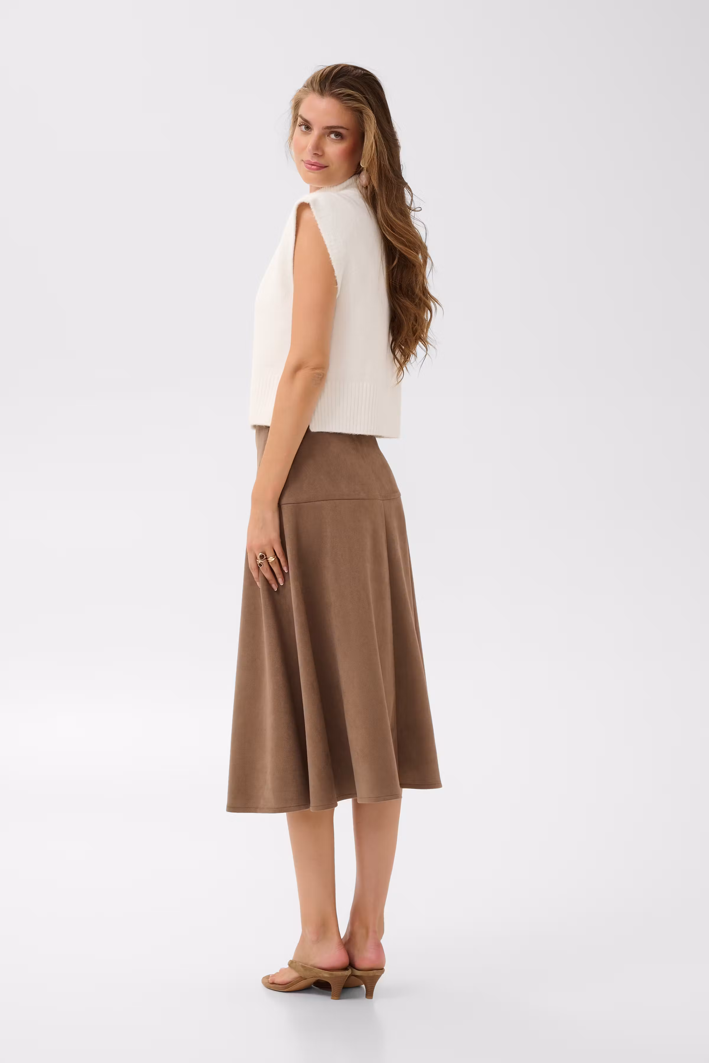 CRTannenbaum Slipover LOOKBOOK BACK 10614514-110701