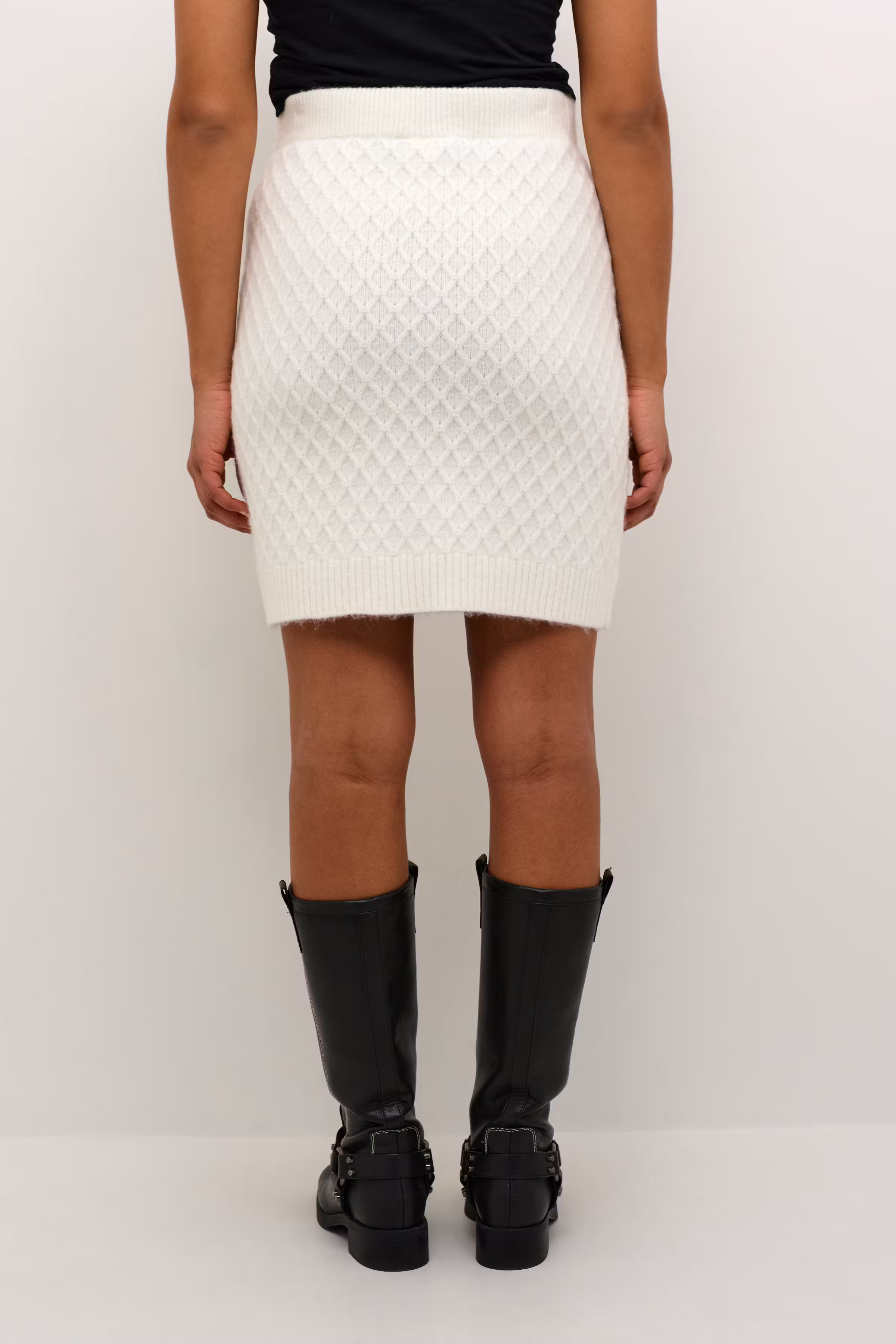 KAselma Rock LOOKBOOK BACK 10509078-110602