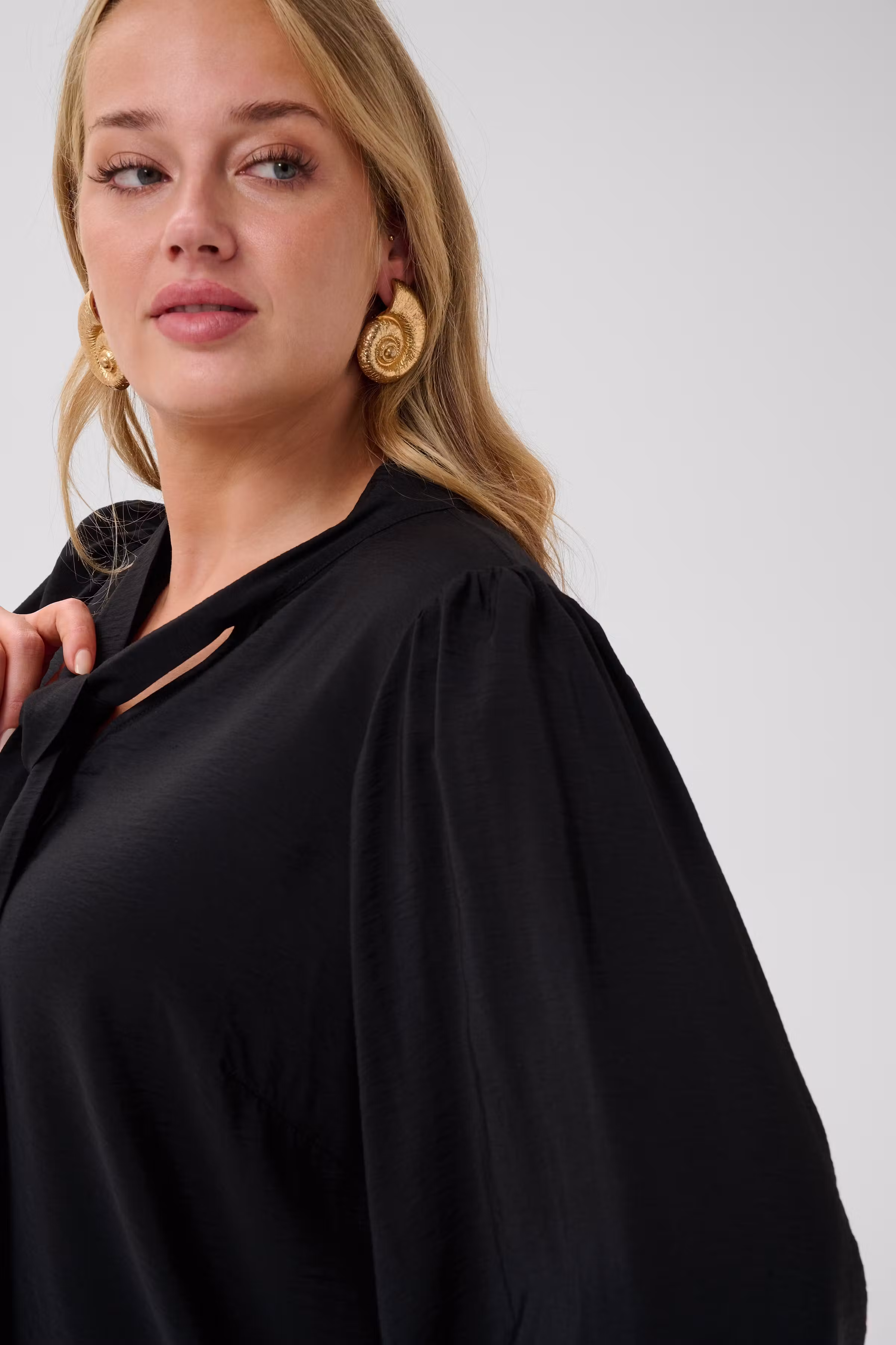 KCmariana Bluse LOOKBOOK DETAIL 10584574-100121