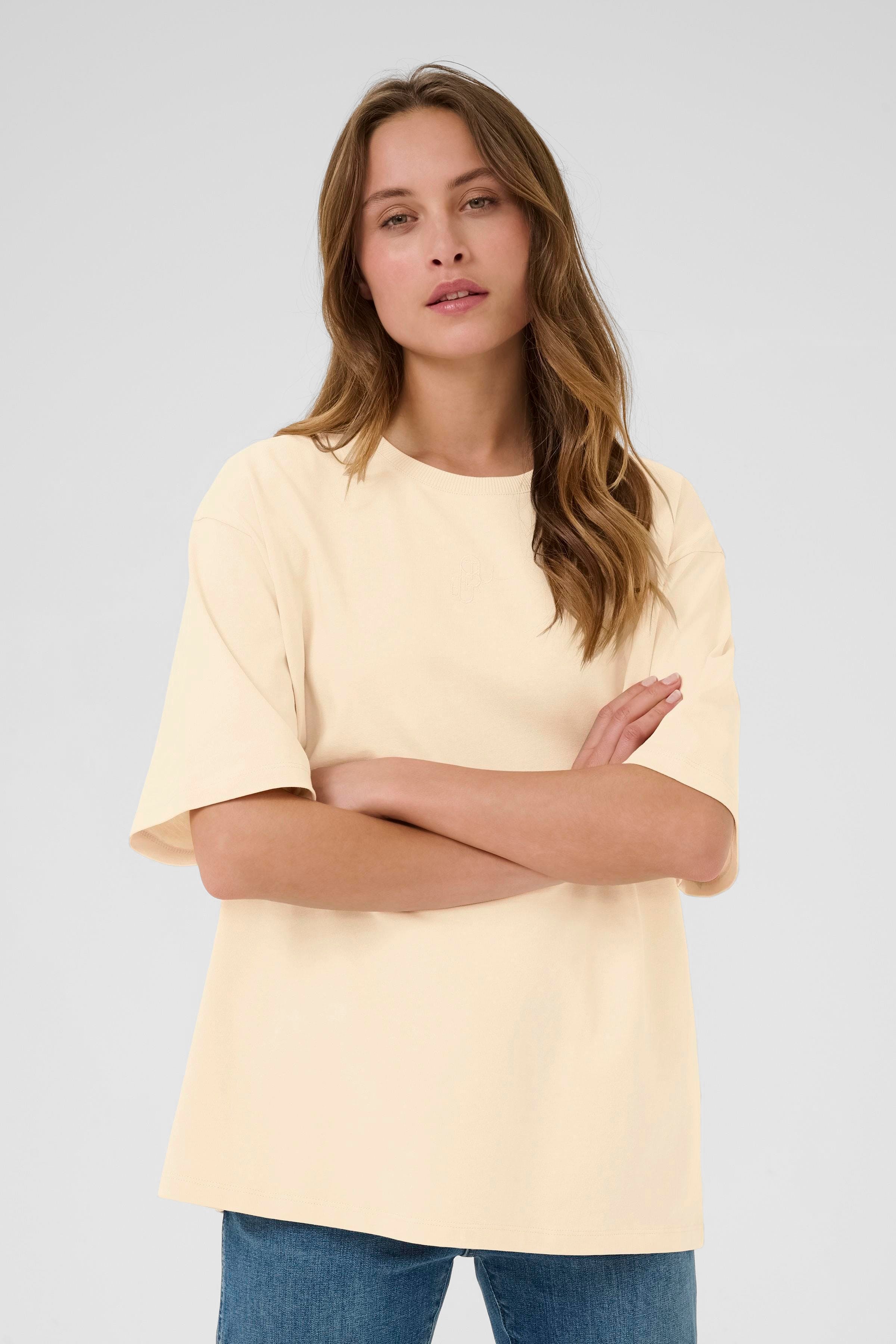 CUalfie T-shirt LOOKBOOK FRONT 50112143-120304