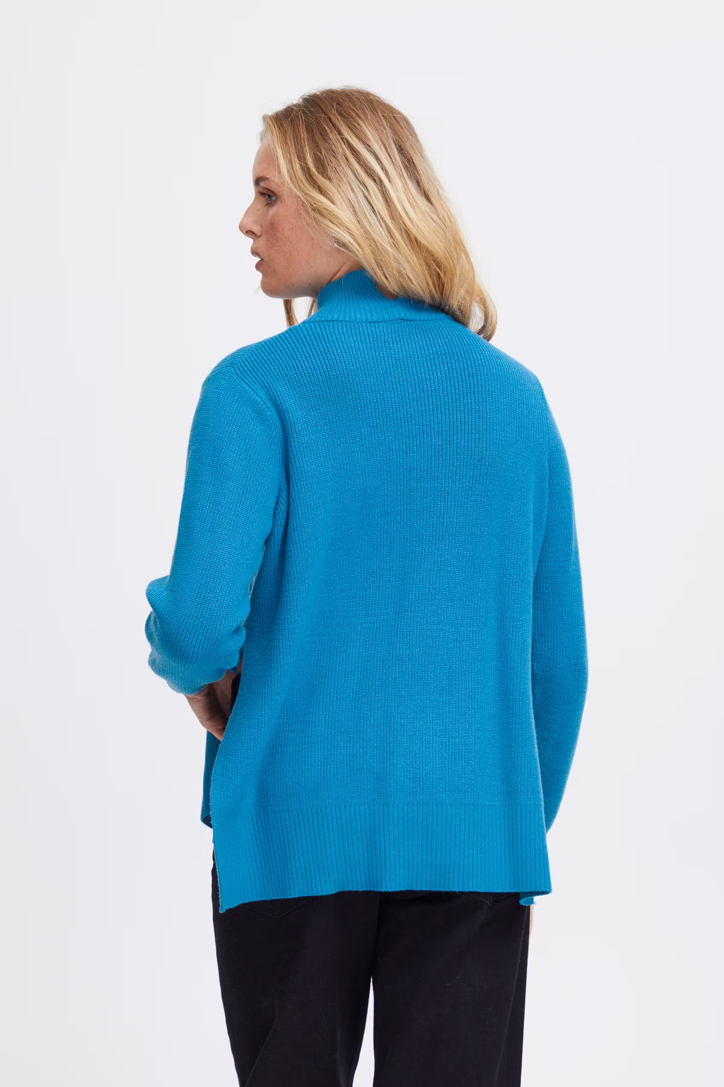 IHBOSTON Pullover LOOKBOOK BACK 20120830-184250