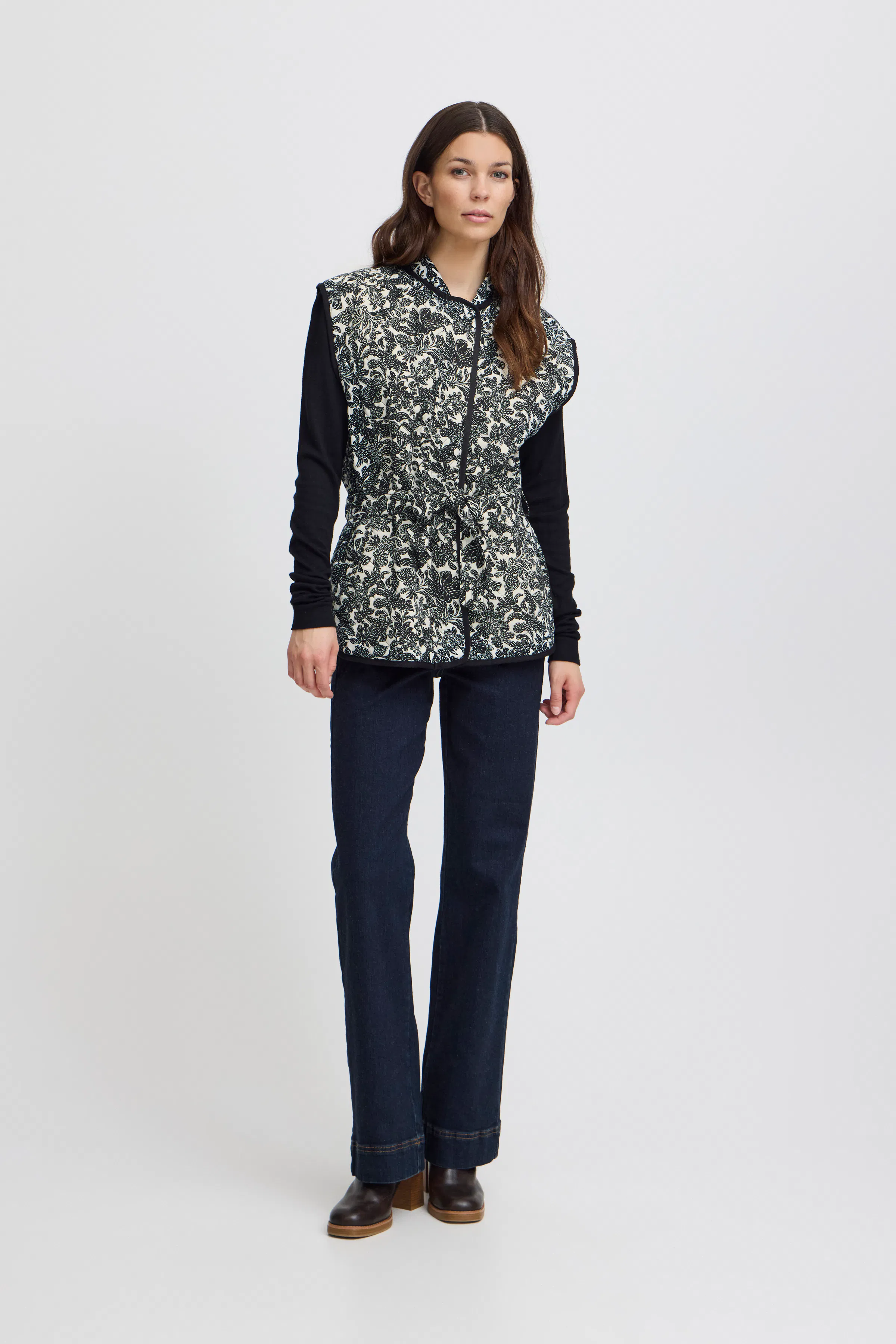 IRFLEUR Weste oberbekleidung LOOKBOOK FRONT 20121625-203456