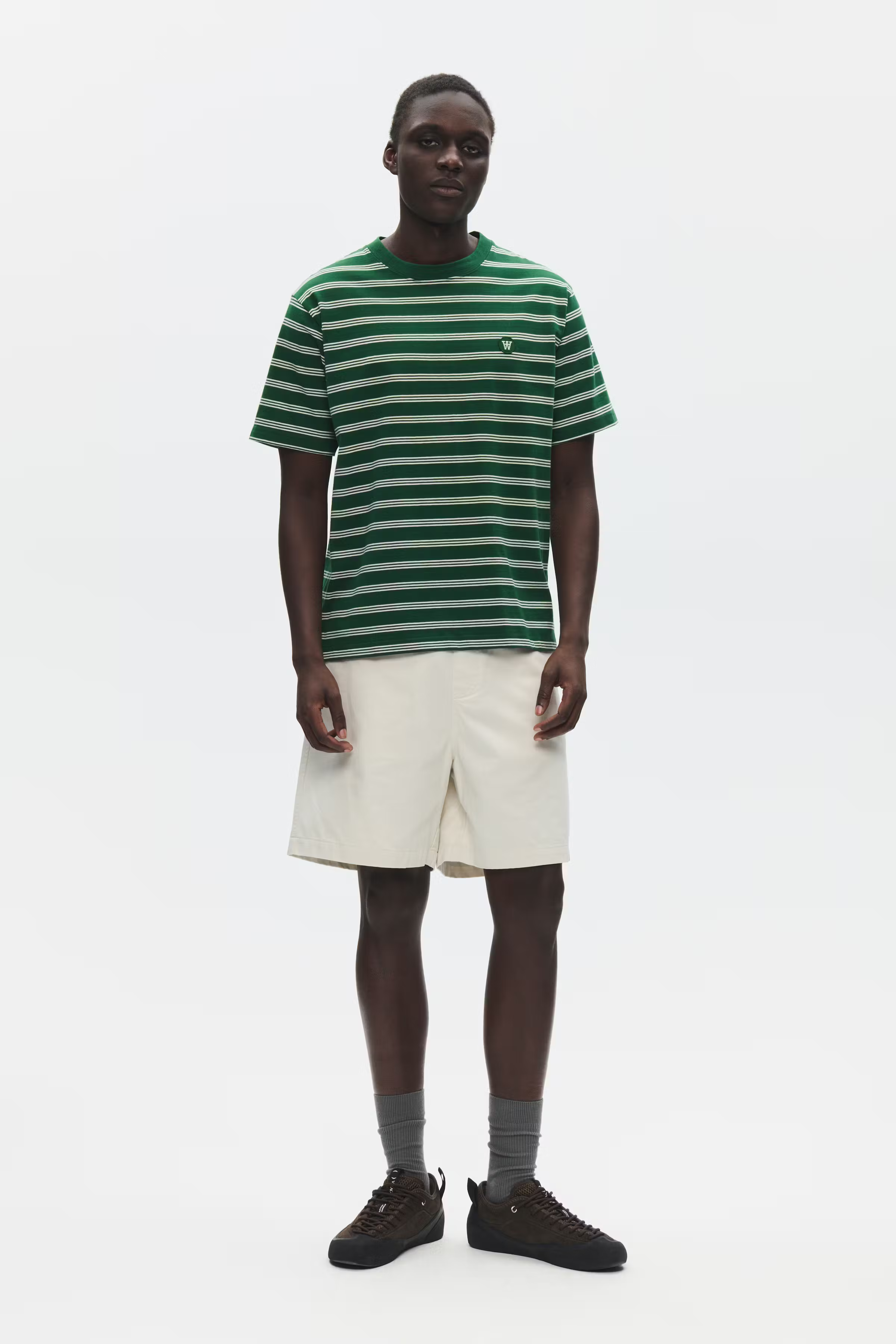 WWEaston T-shirt LOOKBOOK FRONT 30252104-304879