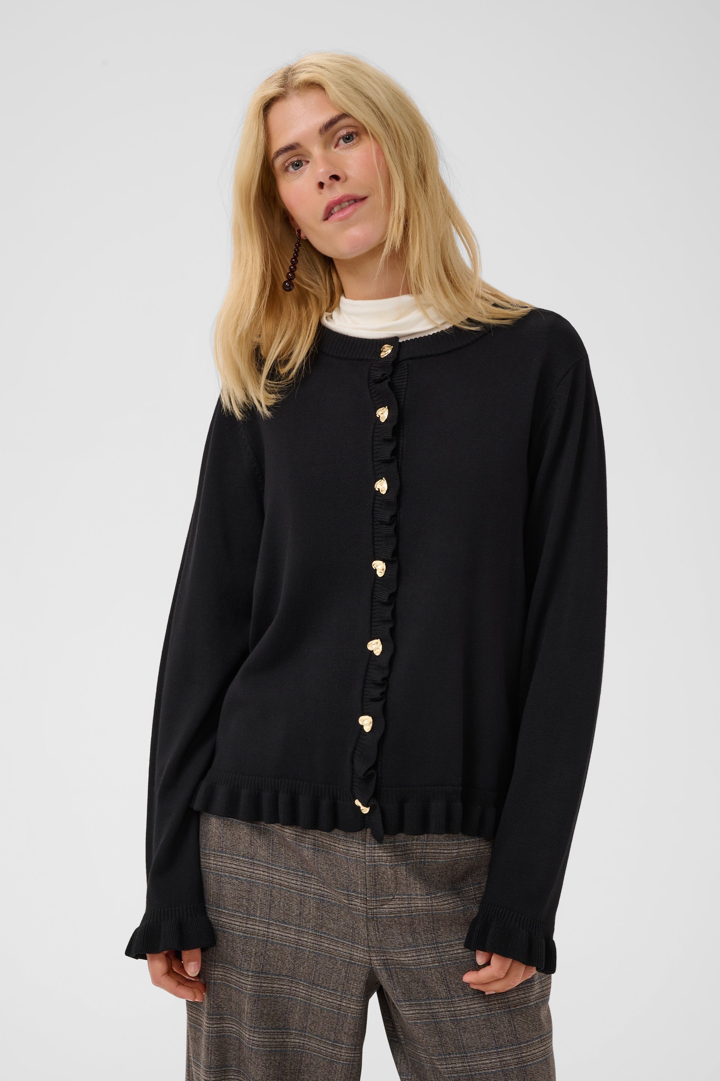 CUclare Cardigan LOOKBOOK FRONT 50113629-500012