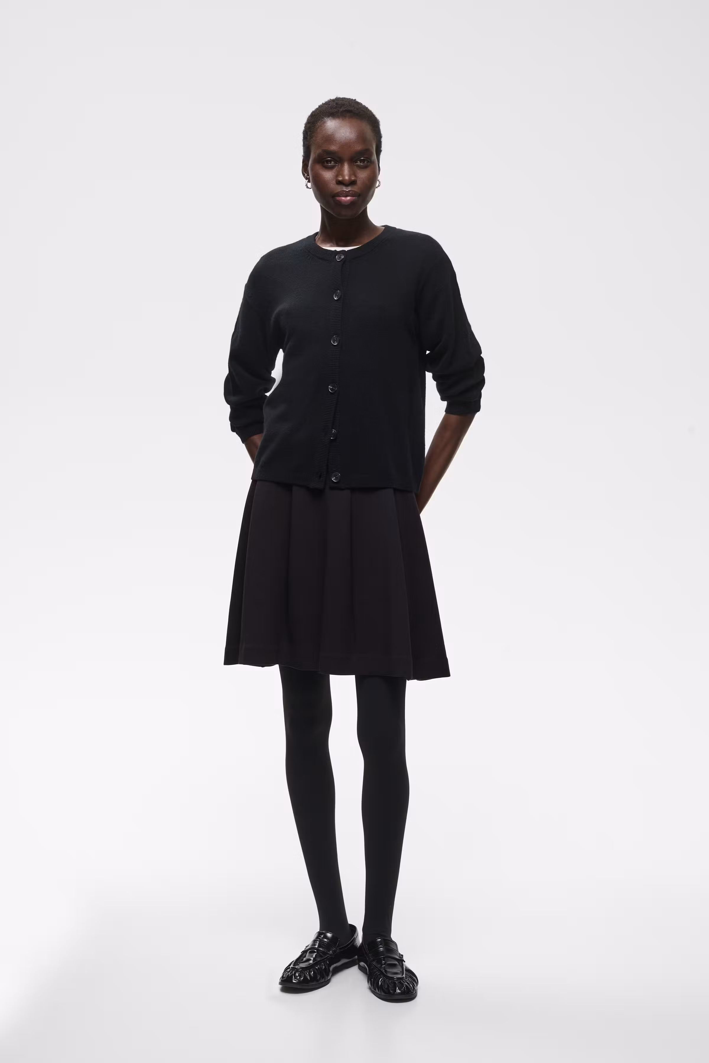 BAYAIW Rock LOOKBOOK FRONT 30113049-194008