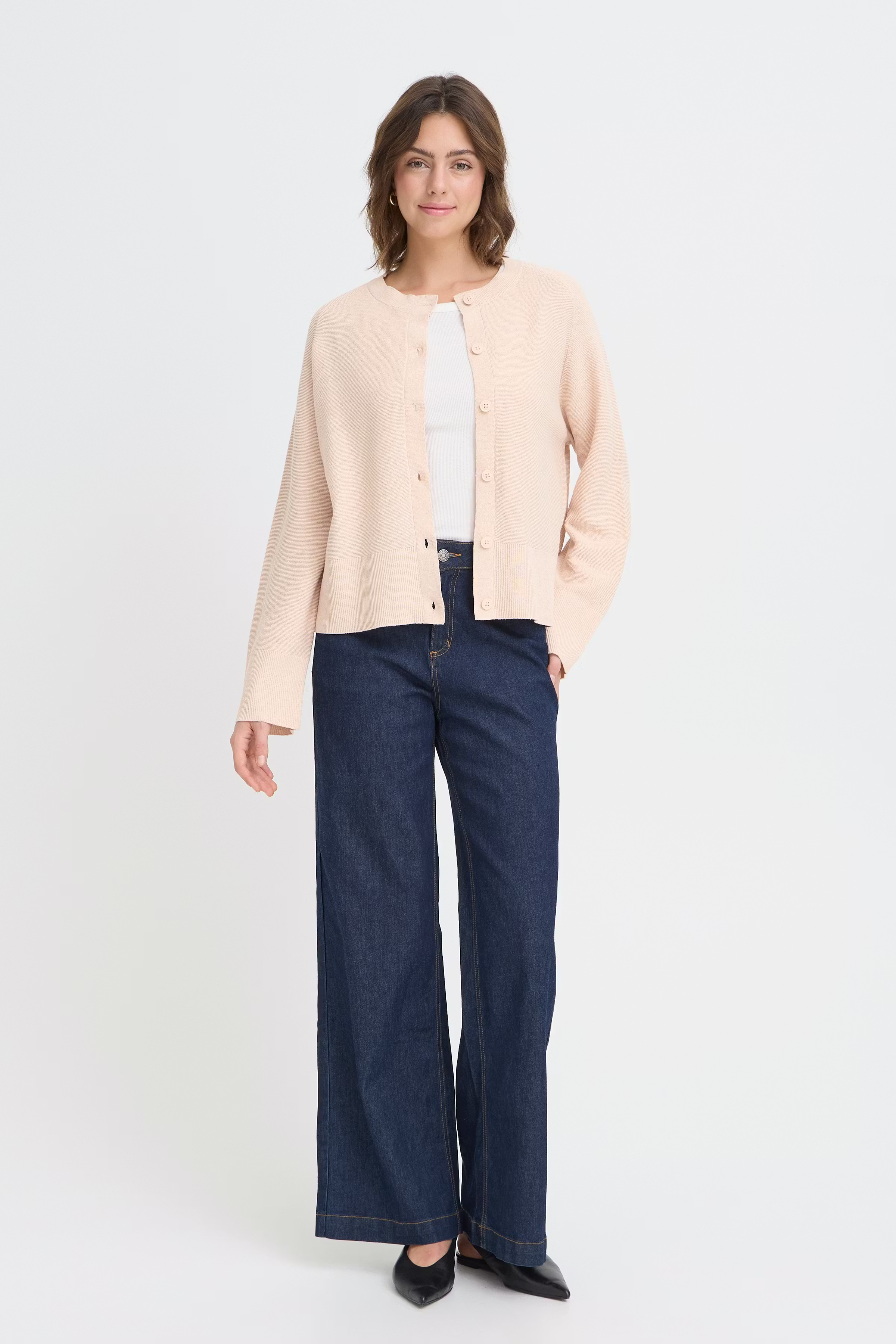 FRSINJA Cardigan LOOKBOOK FRONT 20617474-141506