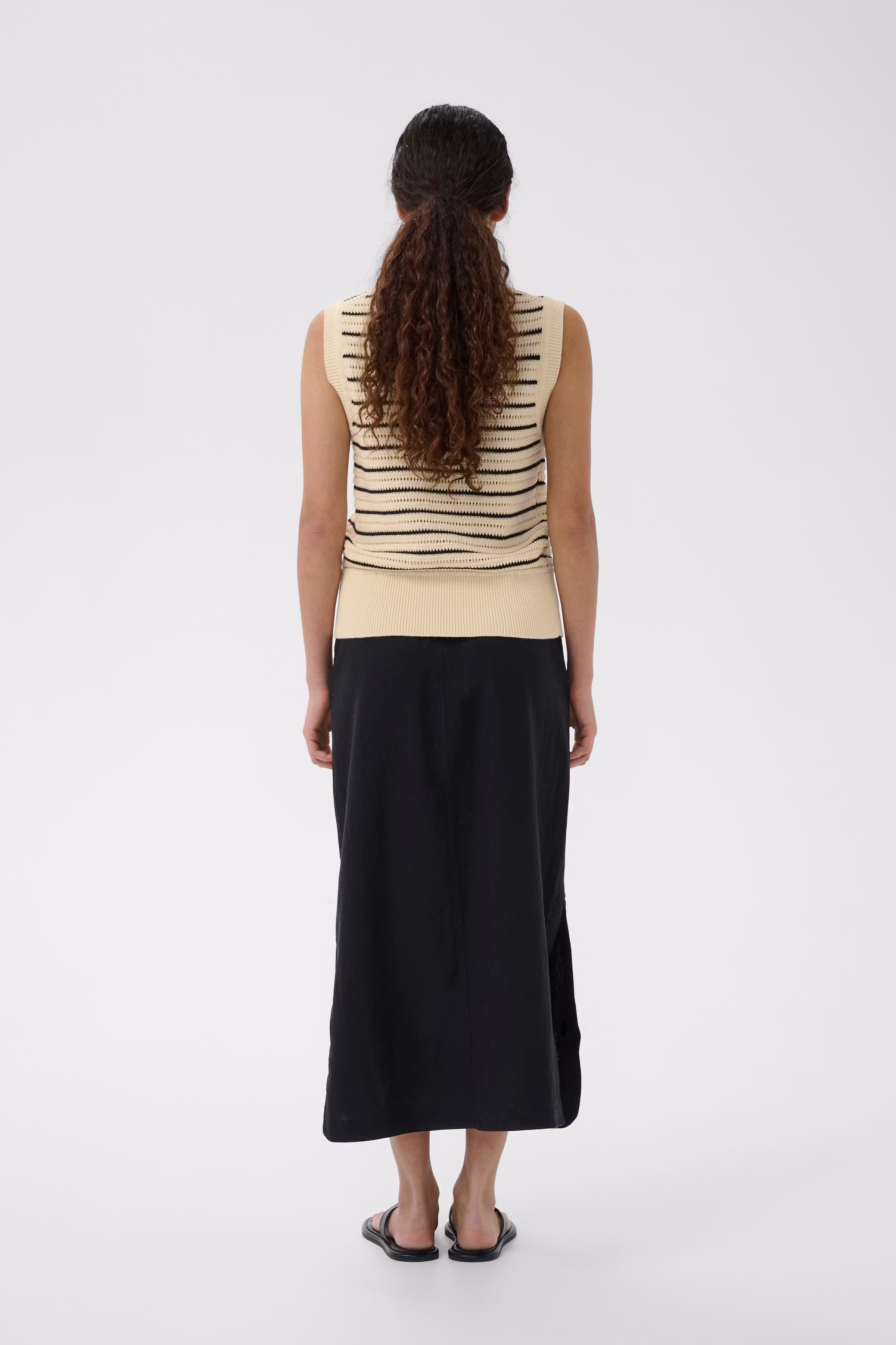 NELLIIW Top LOOKBOOK BACK 30112521-900004134