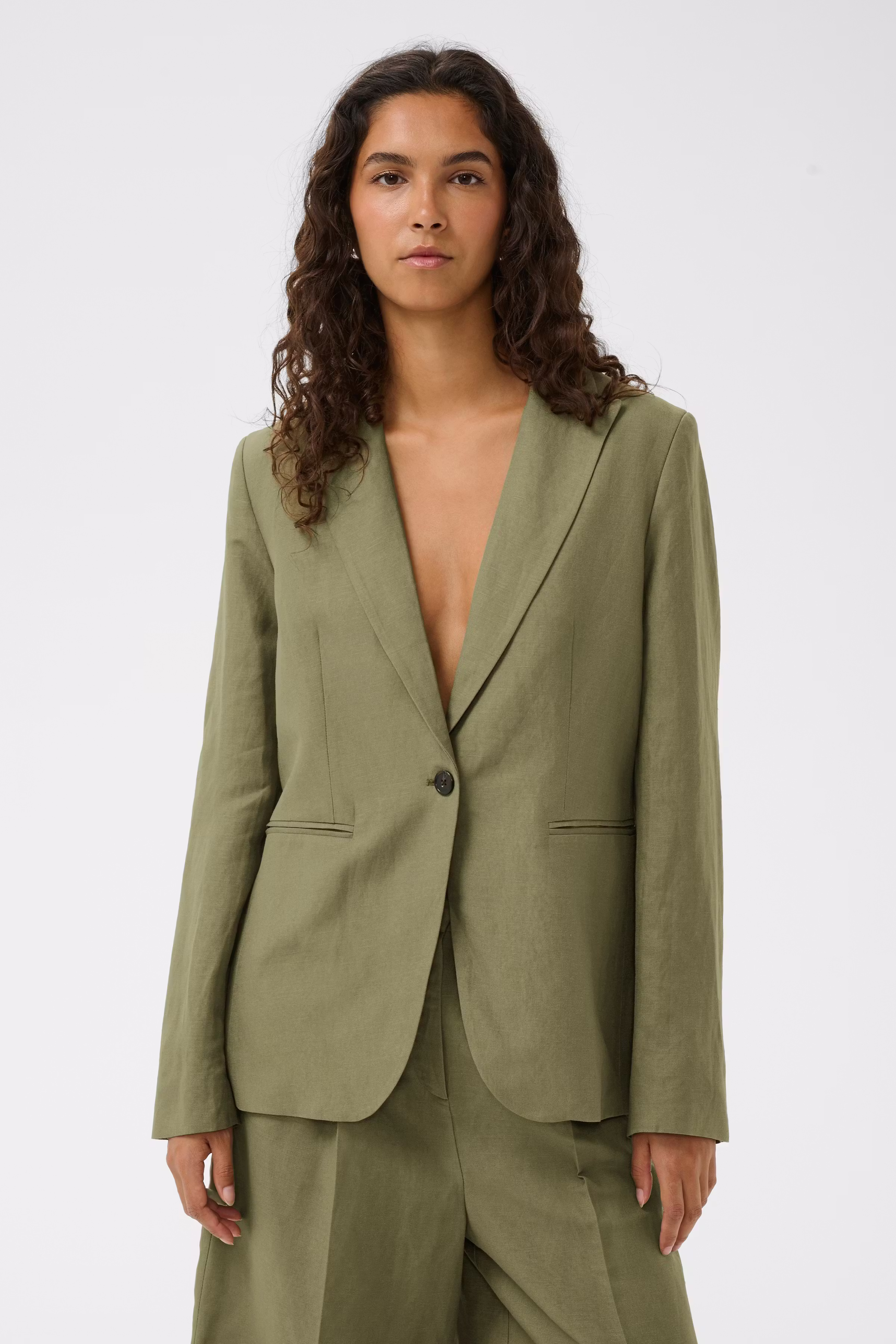 SLRagna Blazer LOOKBOOK FRONT 30409372-170517