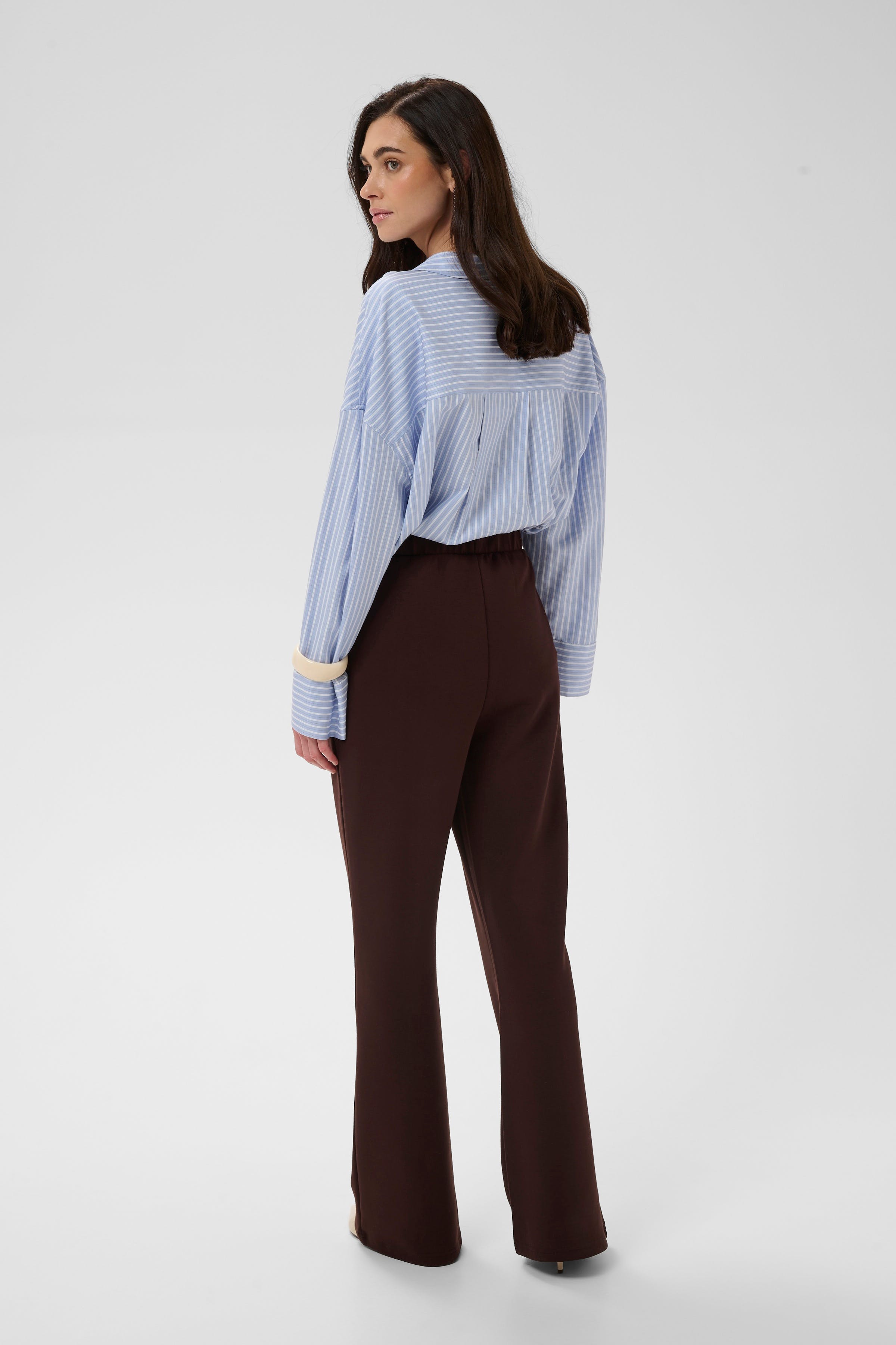 CUverda Hose LOOKBOOK BACK 50113601-190915