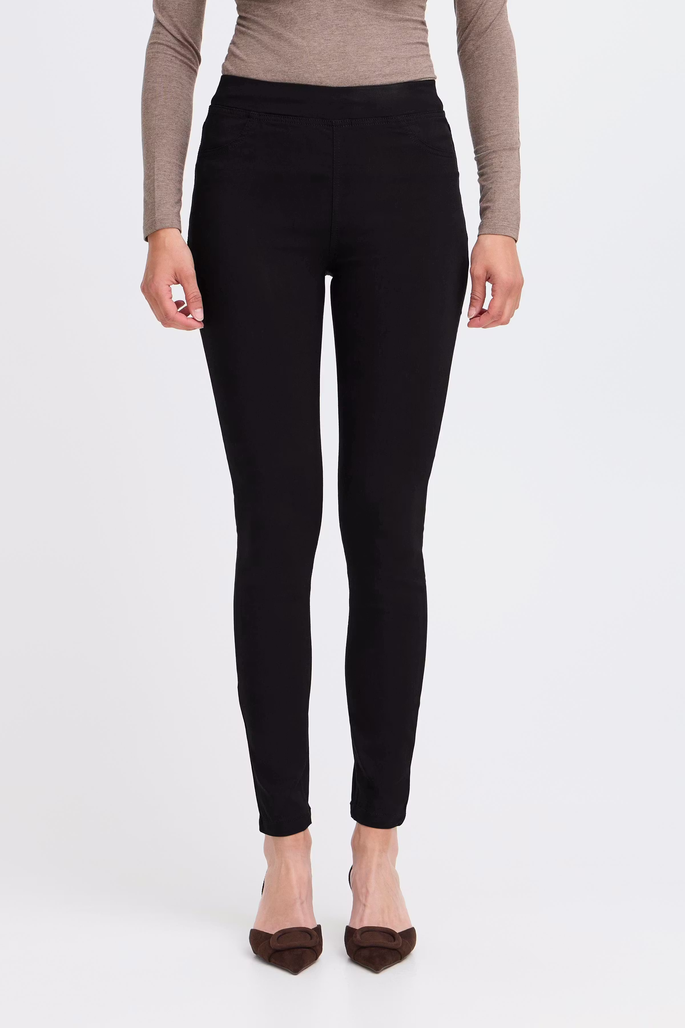 BYKEIRA Bukser LOOKBOOK FRONT 20806339-80001