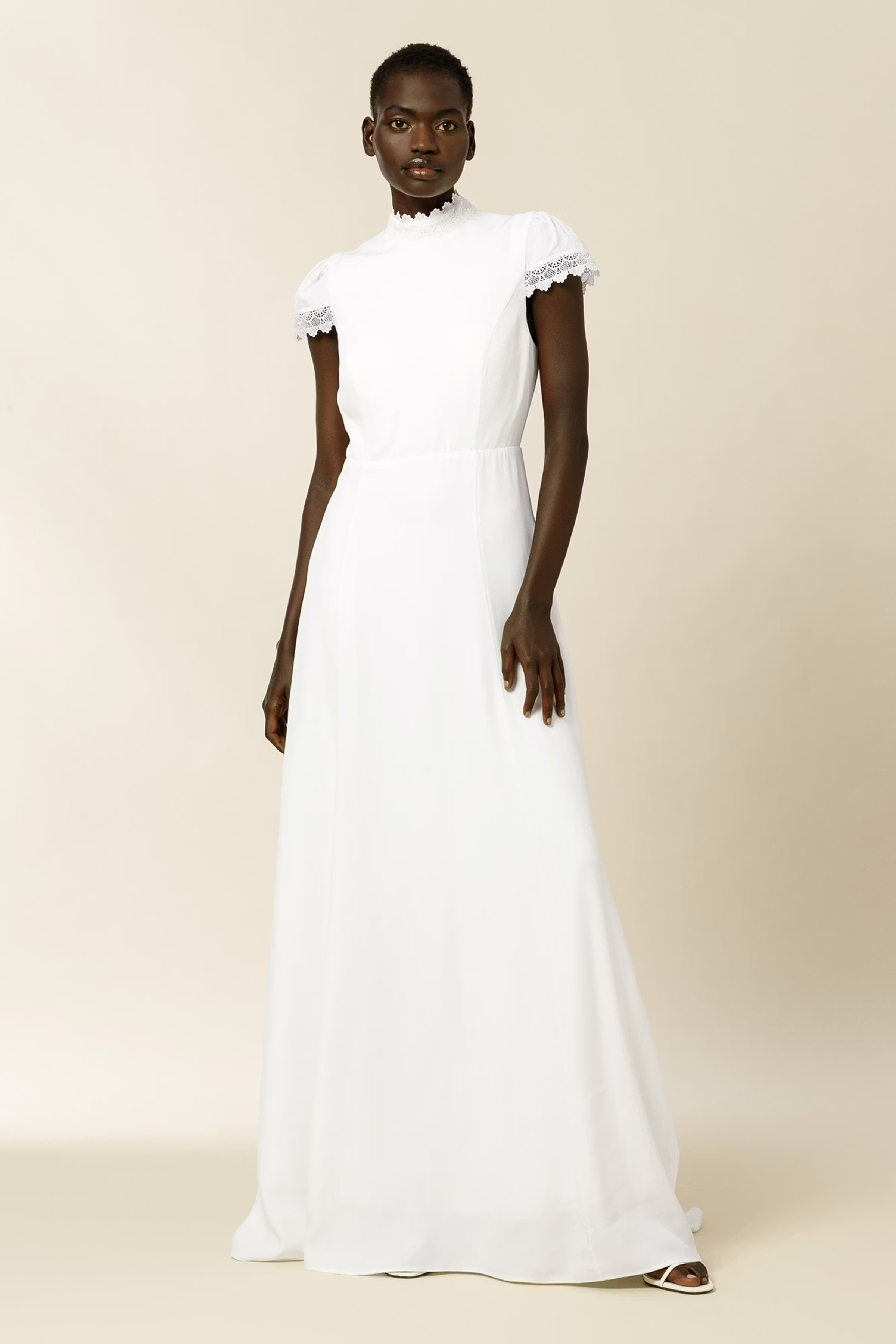 Malea Dress LOOKBOOK FRONT 30600255-WH010