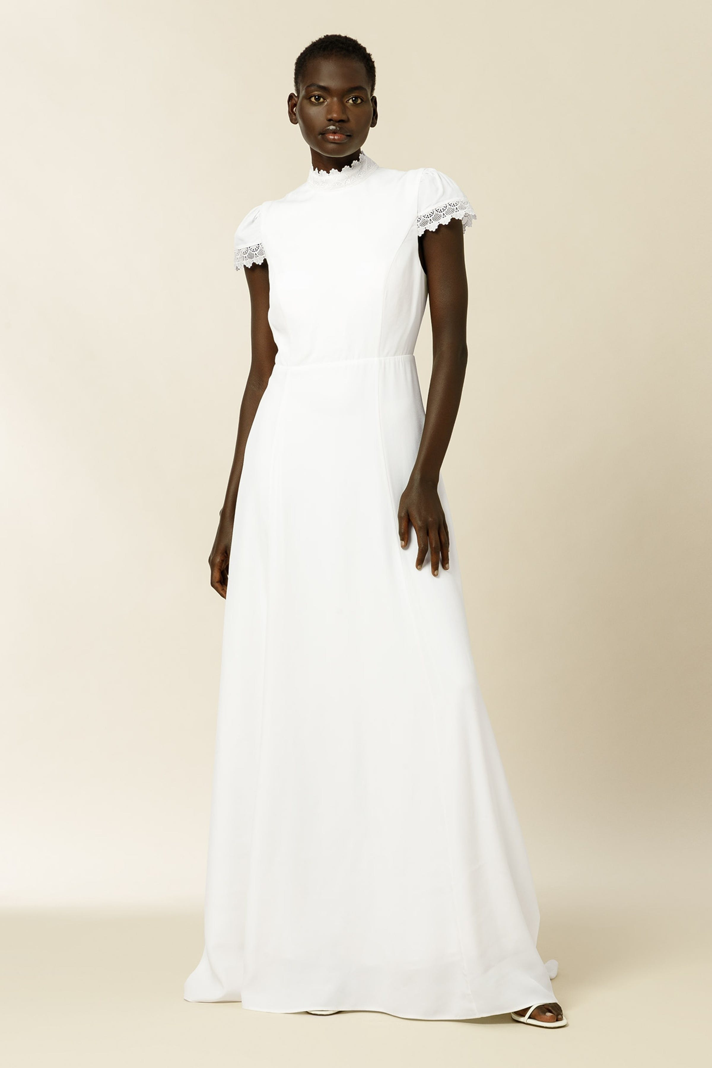 Malea Kleid LOOKBOOK FRONT 30600255-WH010