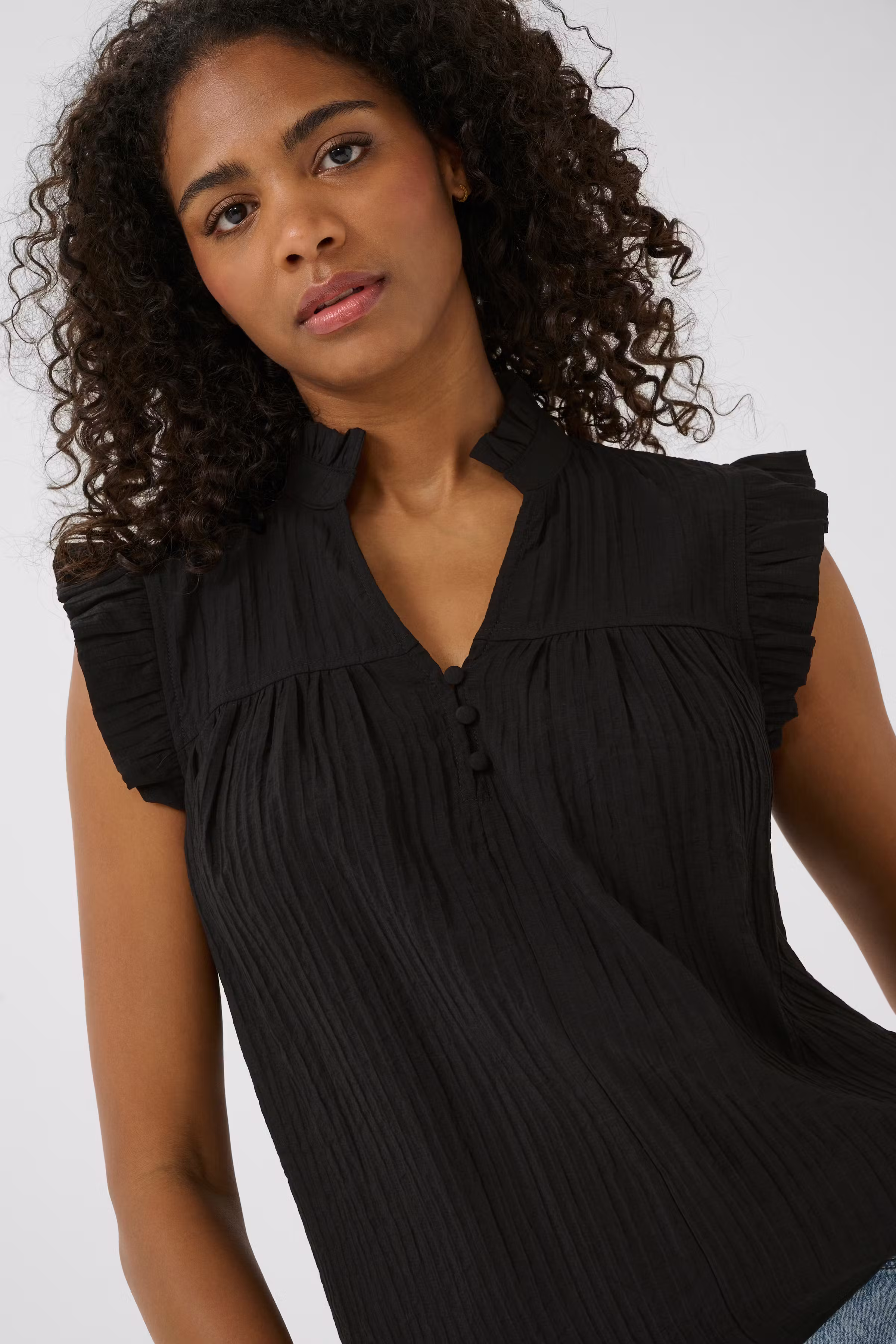 KAliany Blouse LOOKBOOK DETAIL 10509993-100121