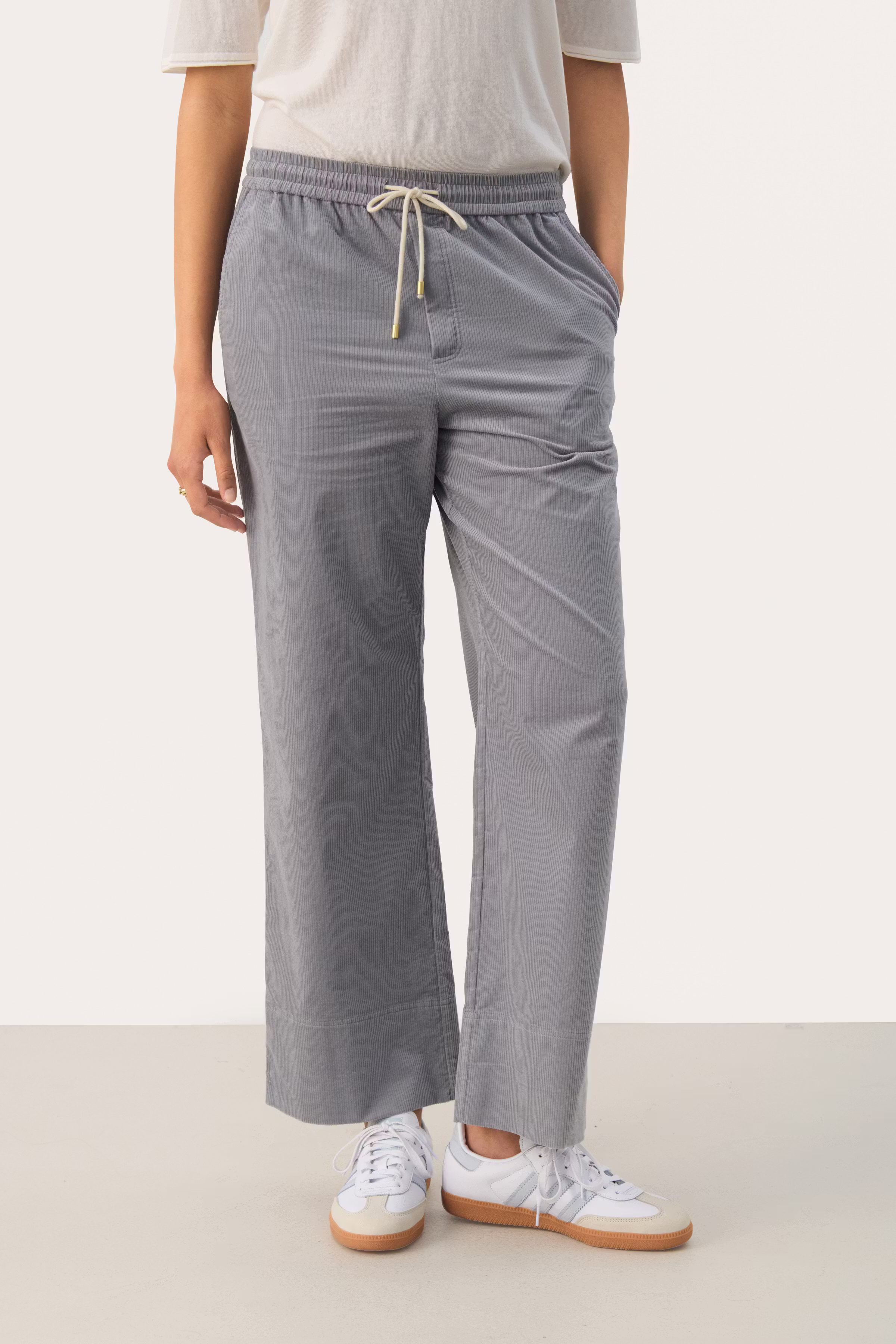 JoniaPW Bukser LOOKBOOK FRONT 30308786-154304