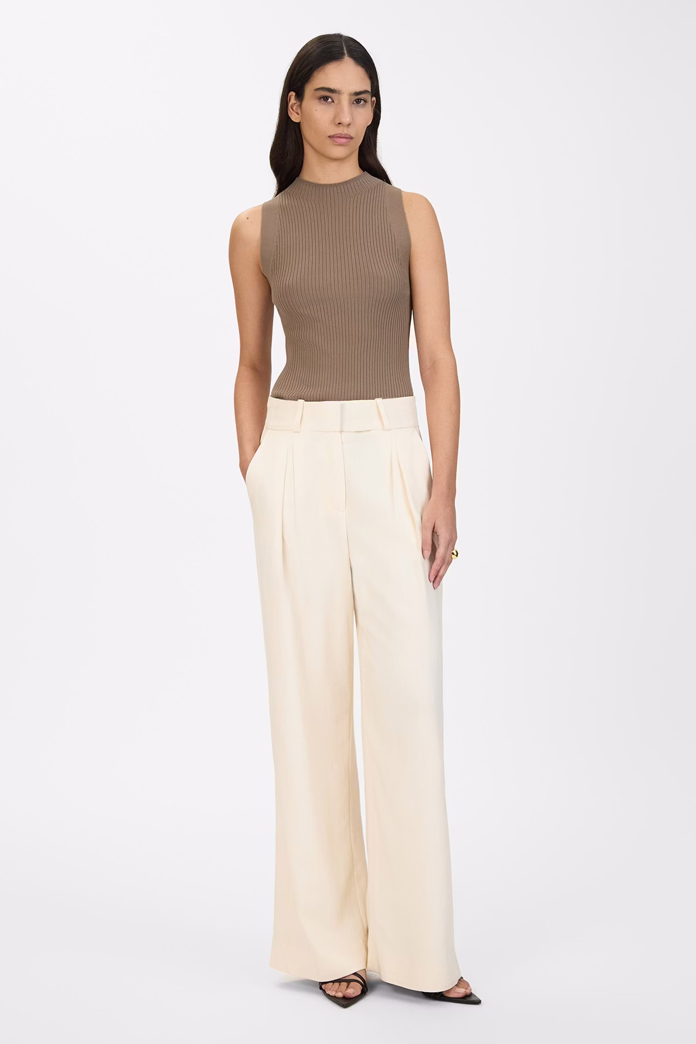 PRESCILLIA Trousers LOOKBOOK FRONT 30600616-WH014