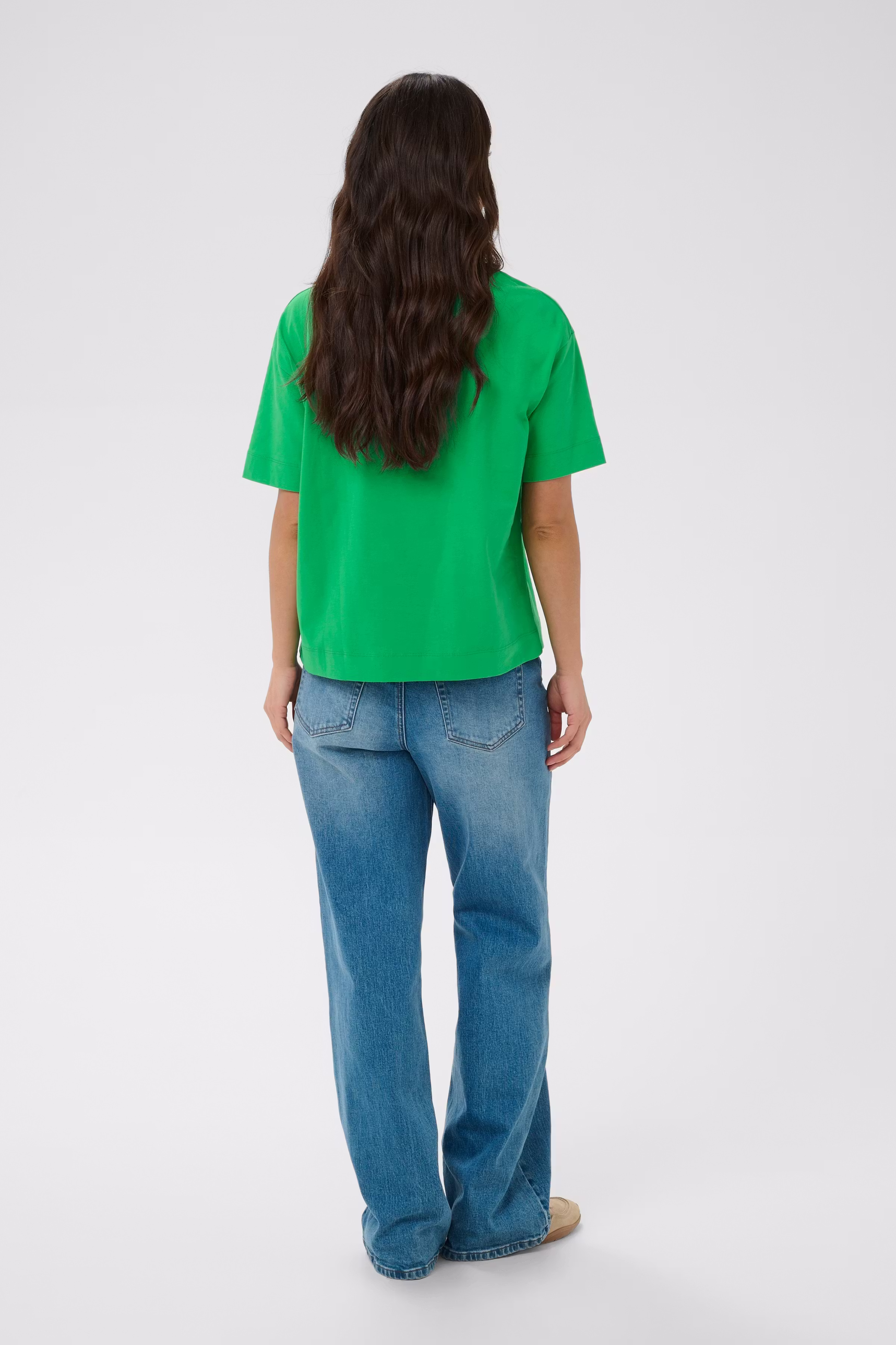 KAtomina T-shirt LOOKBOOK BACK 10509743-155534