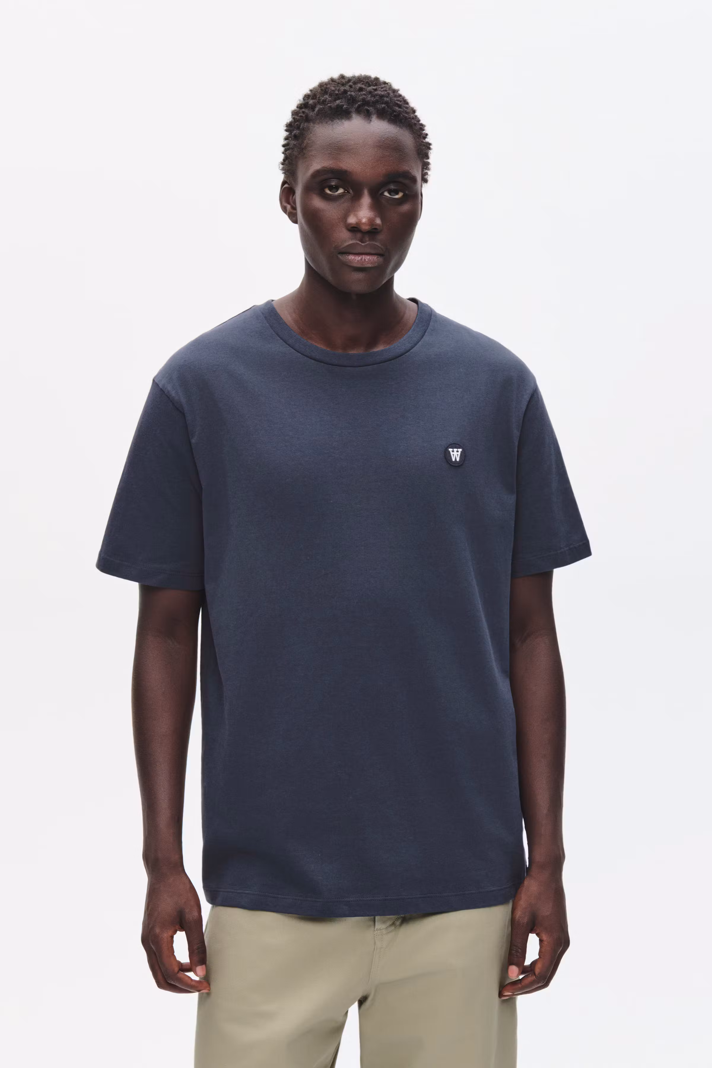WWAce T-shirt LOOKBOOK FRONT 30250095-194009