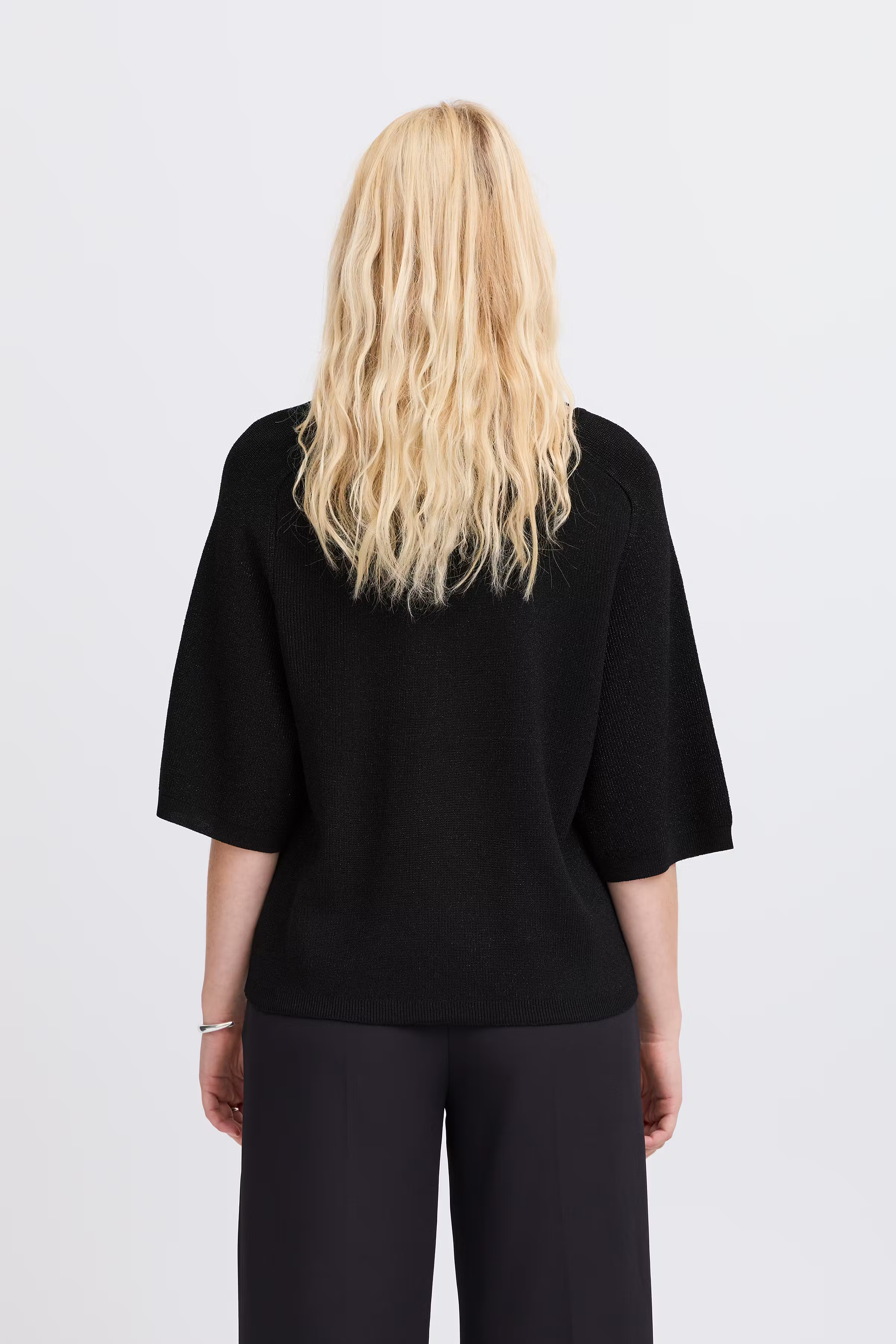 IHCODY Pullover LOOKBOOK BACK 20122116-194008