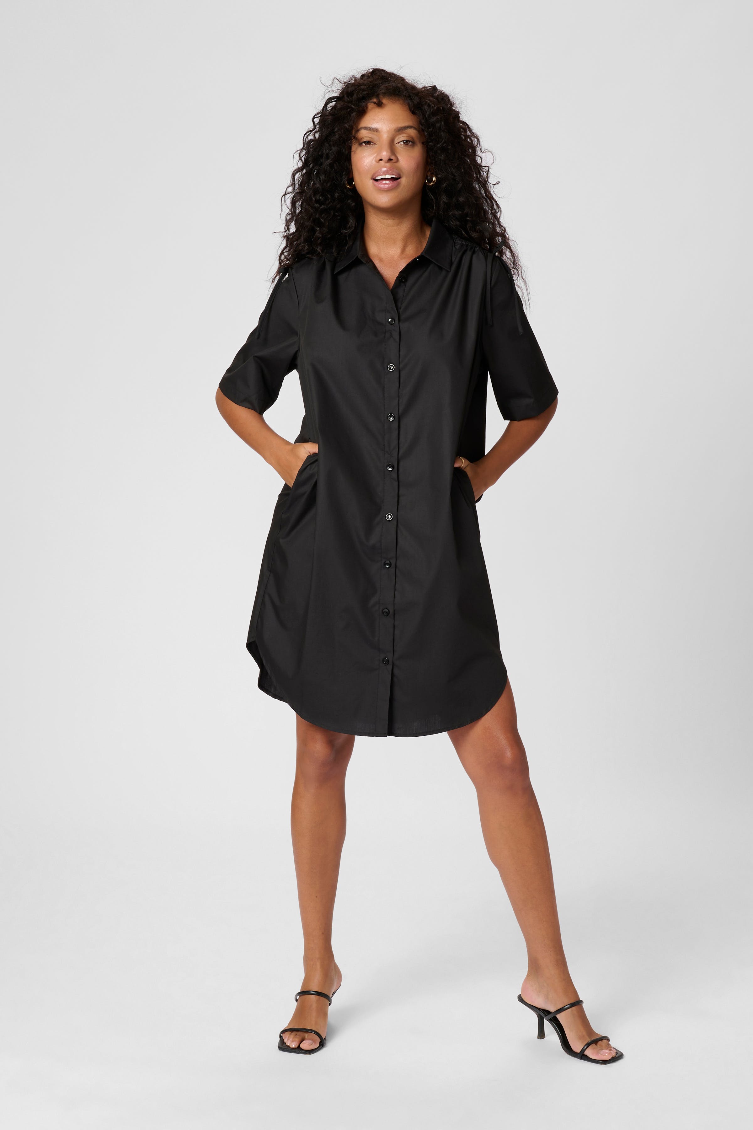 KAamayai Shirt LOOKBOOK FRONT 10510212-100121