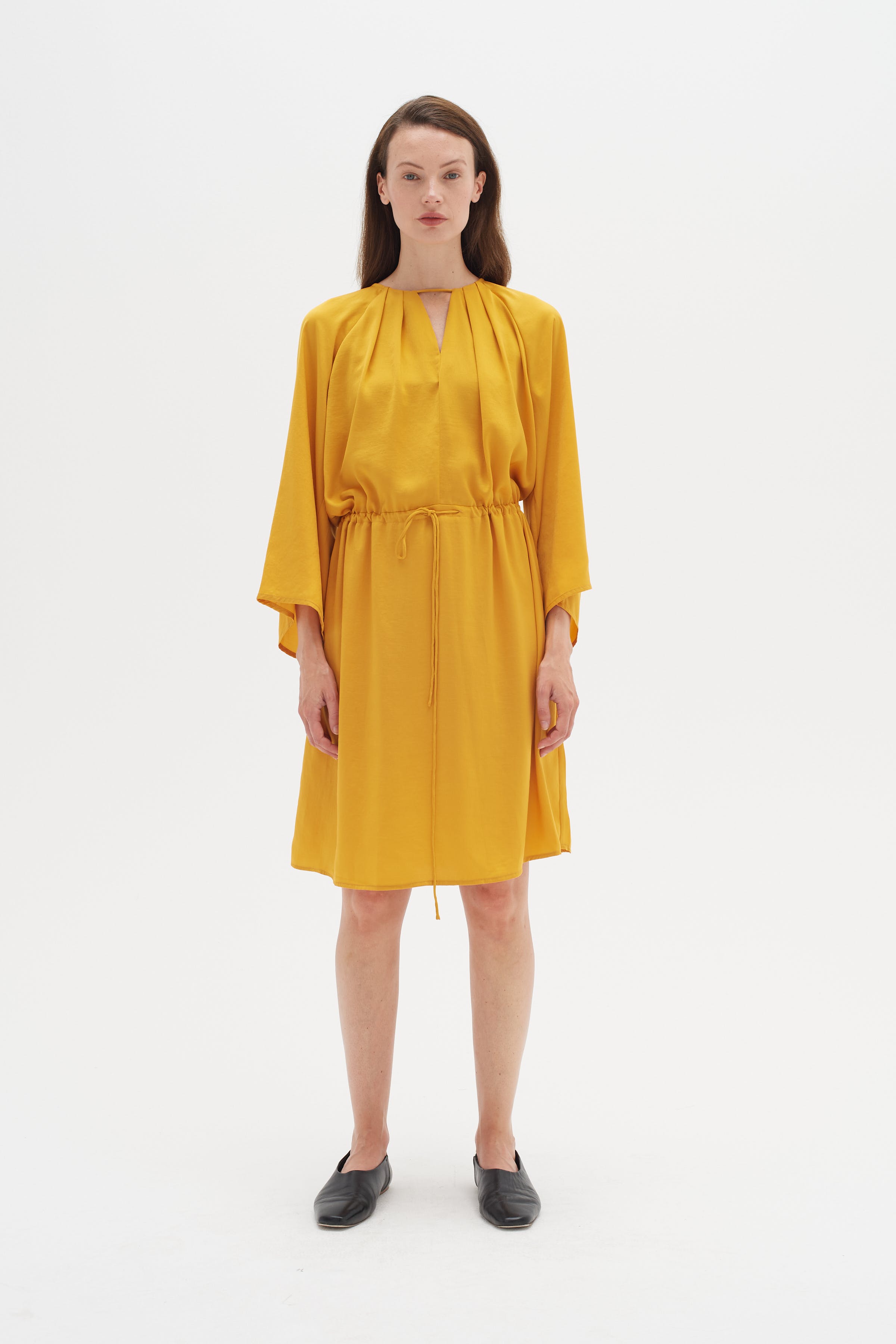 NotoIW Jurk LOOKBOOK FRONT 30108589-150953