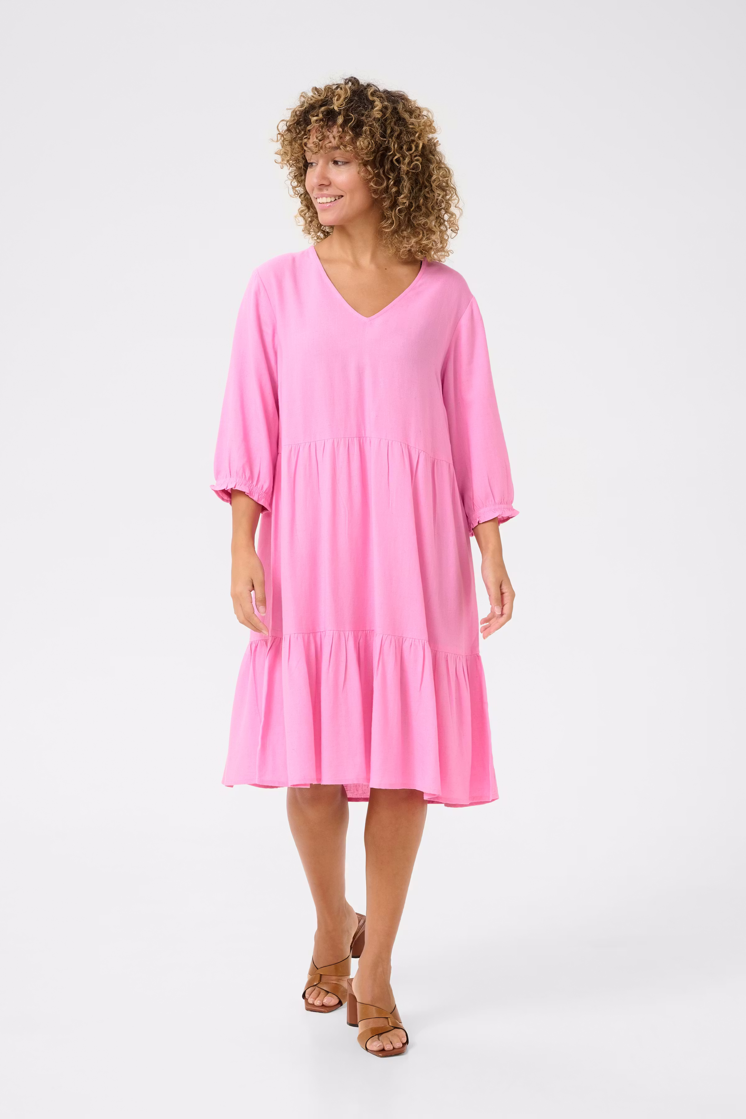 CRVenta Linnen jurk LOOKBOOK FRONT 10614075-152215