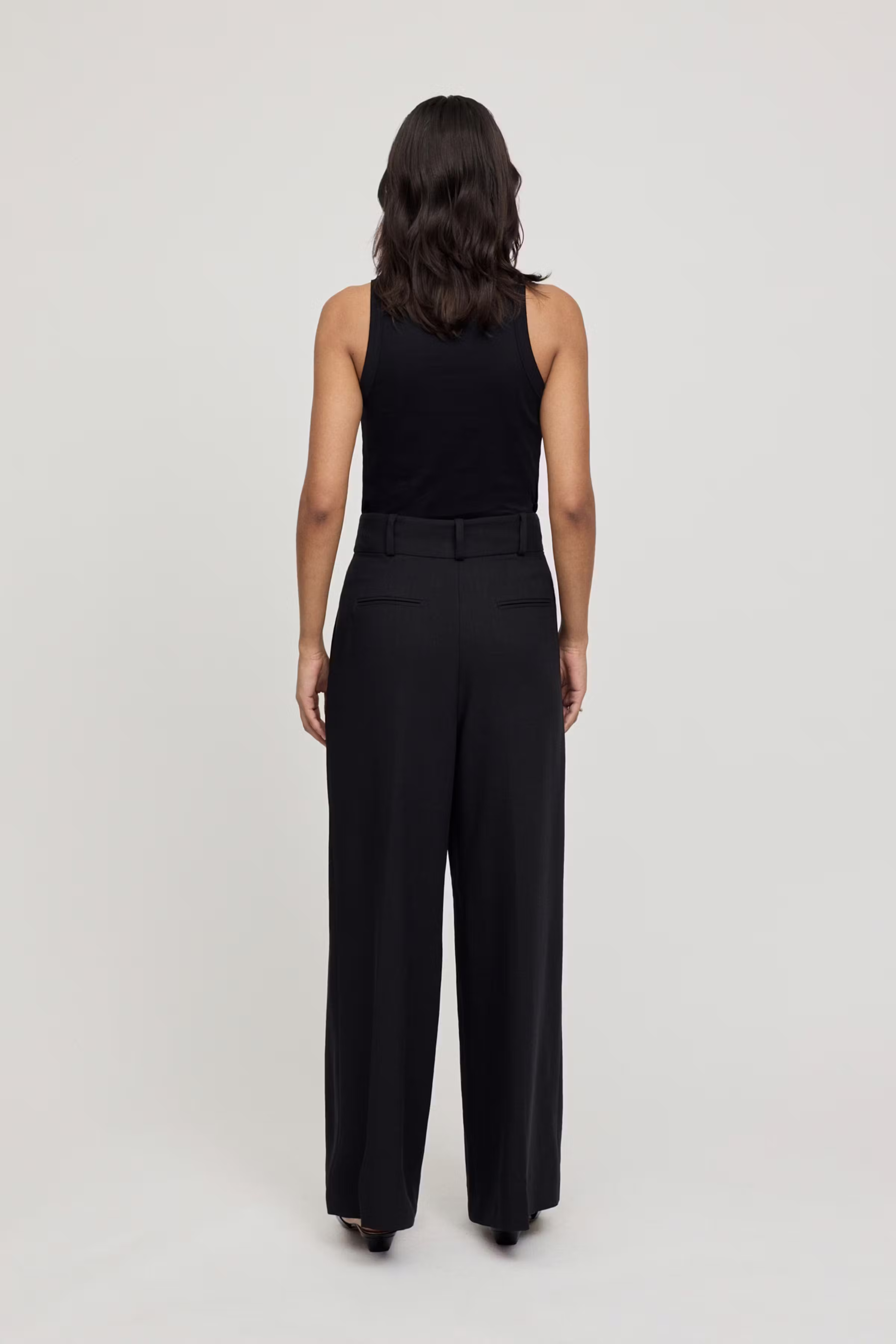 PRESCILLIA Trousers LOOKBOOK BACK 30600616-BK999