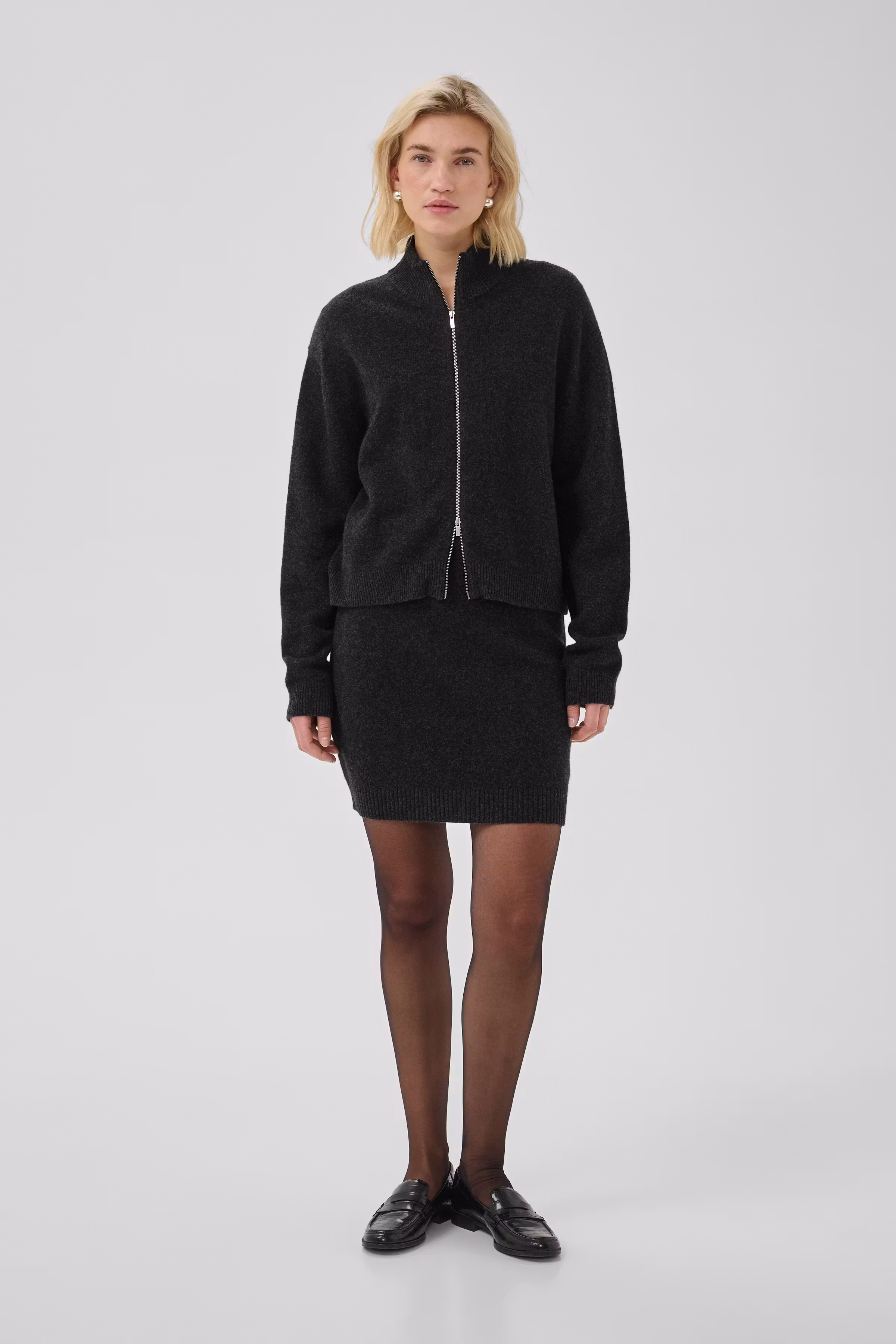 MWTracy Cardigan LOOKBOOK FRONT 10705644-100379