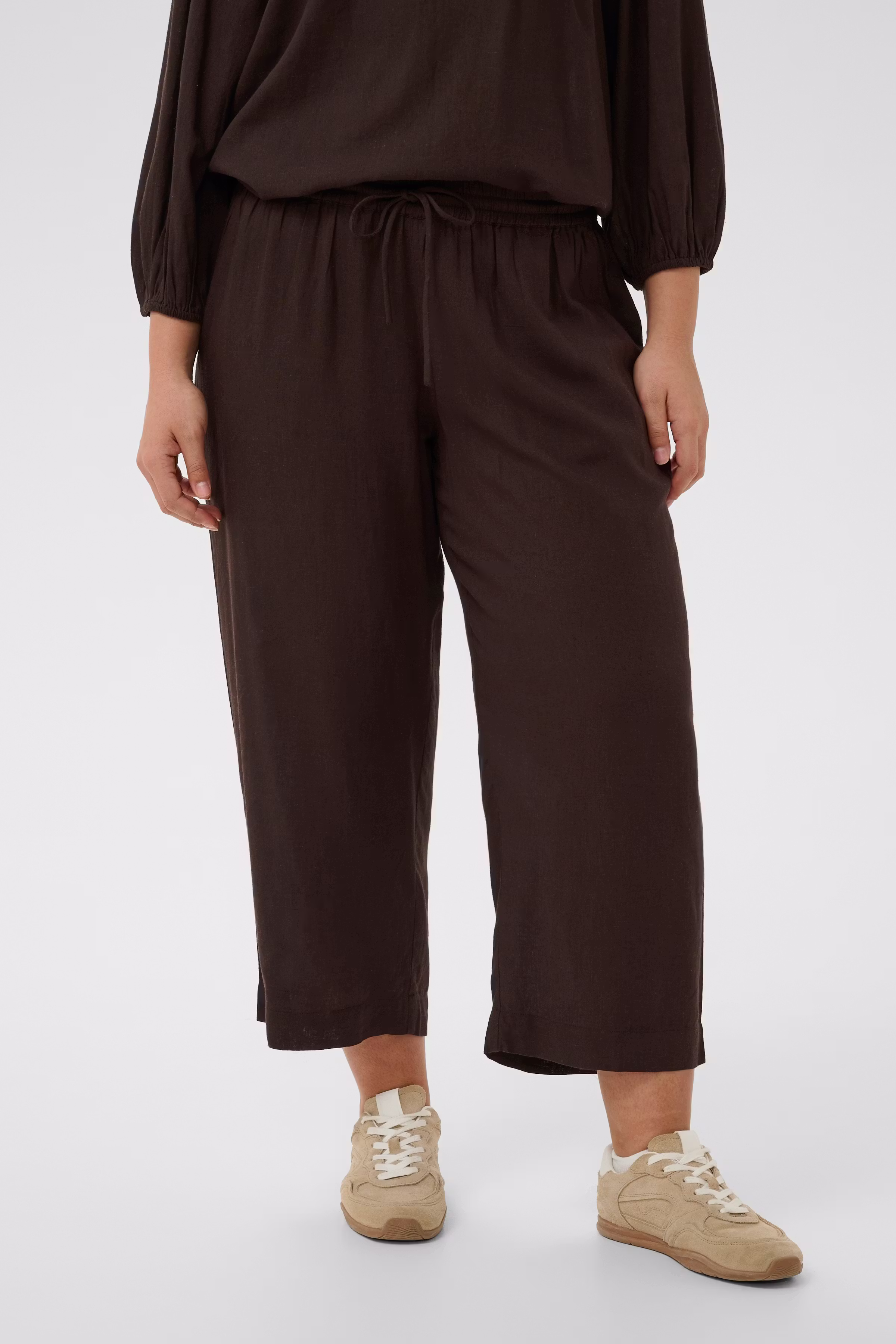 KCmille Trousers LOOKBOOK FRONT 10583098-191111