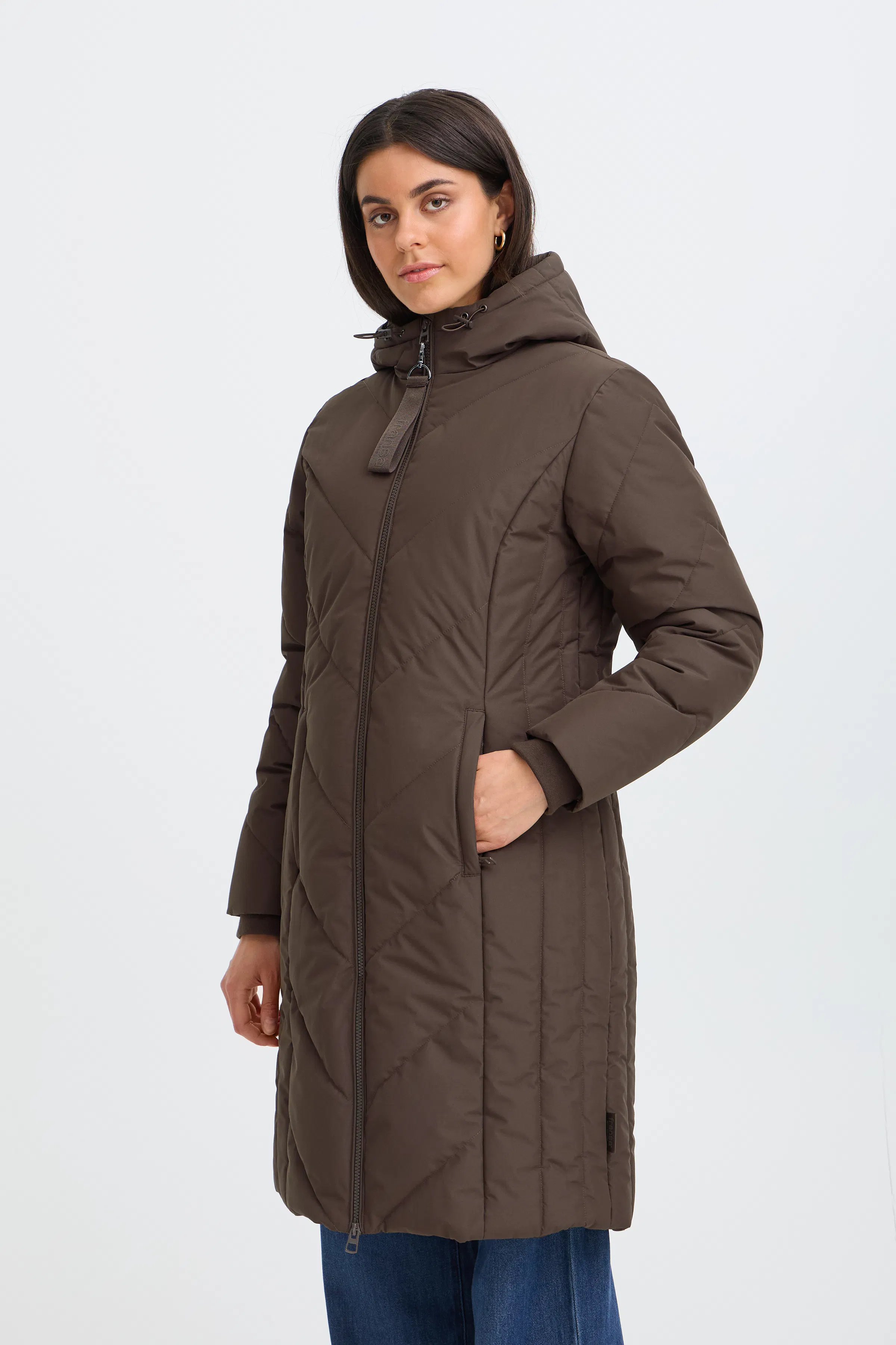 FRMAISE Outerwear LOOKBOOK FRONT 20617840-190913