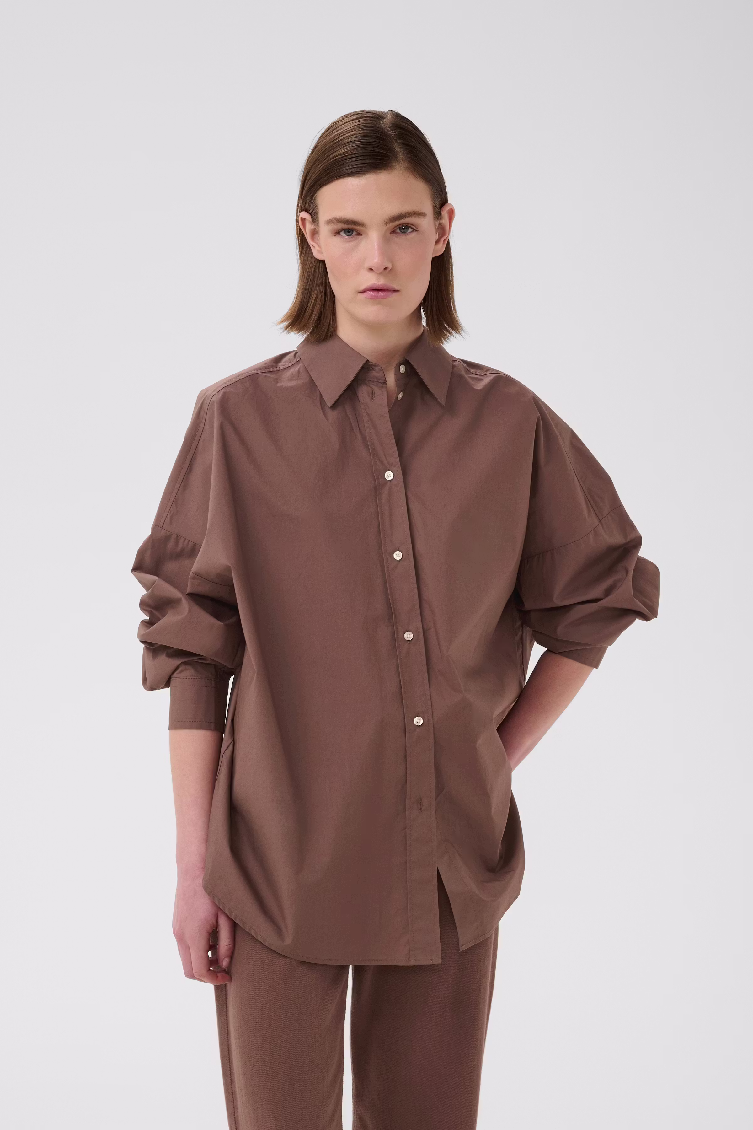 HAZEIW Hemd LOOKBOOK FRONT 30112708-181307