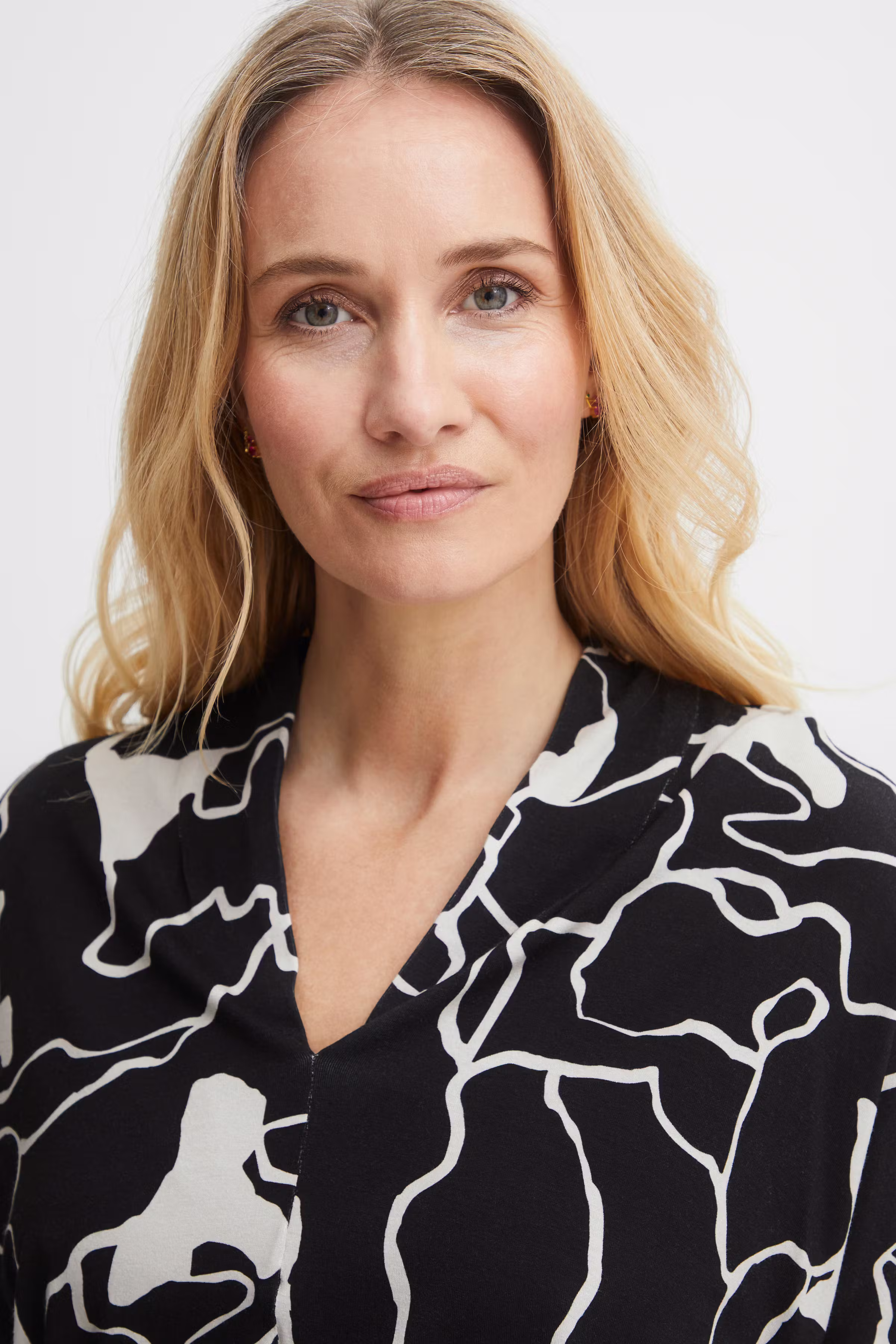 FRFEDOT Kjole LOOKBOOK DETAIL 20611925-200115