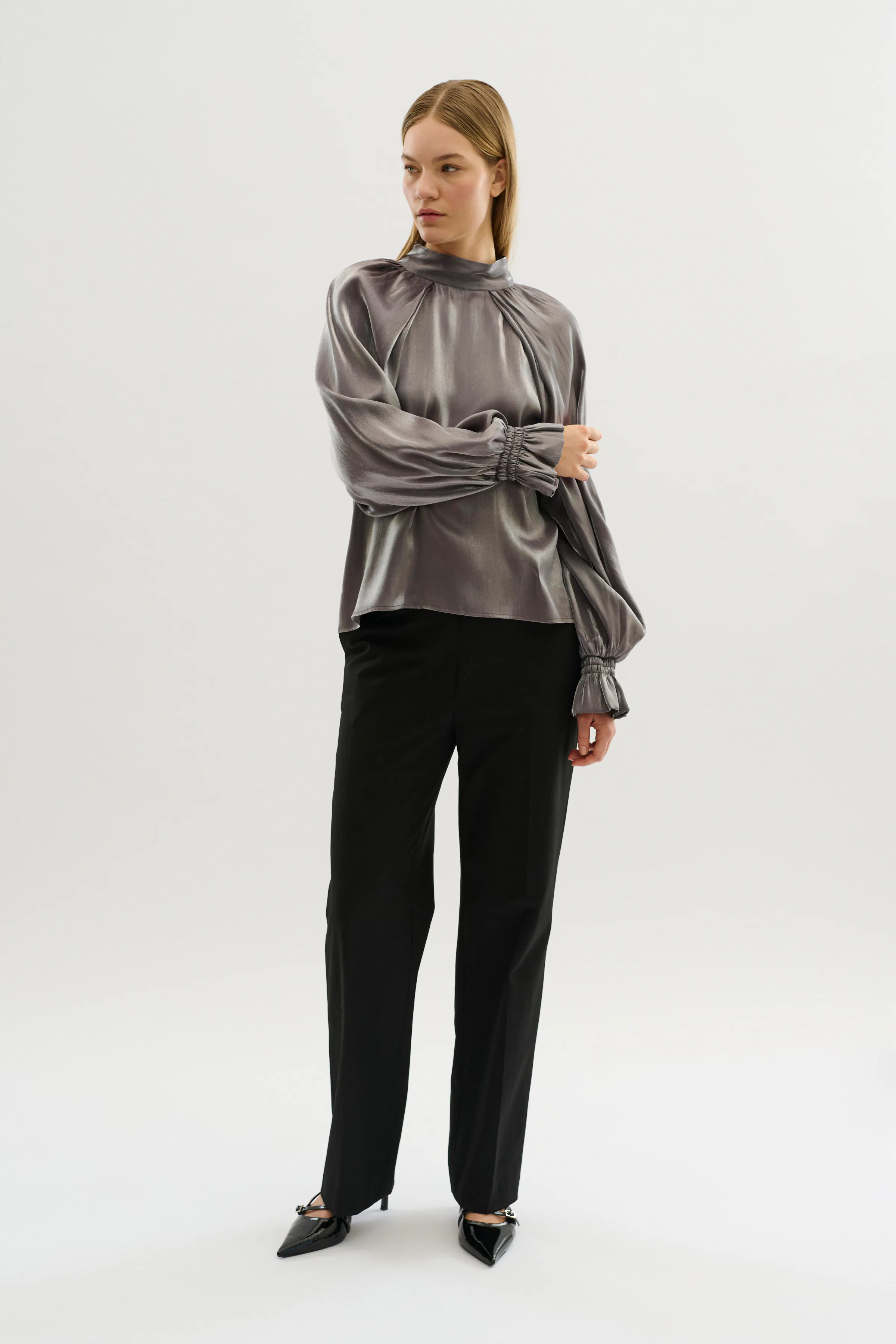 KBSacha Bluse LOOKBOOK FRONT 10105213-185206
