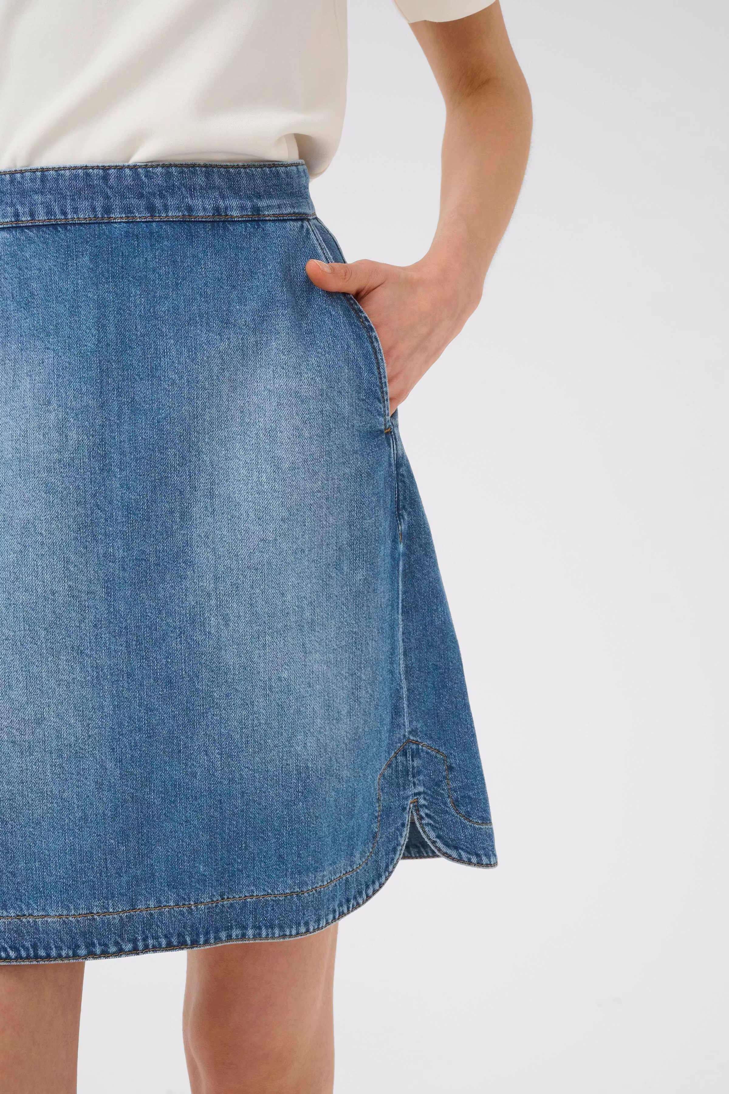 BilaIW denim Skirt LOOKBOOK DETAIL 30111081-301979