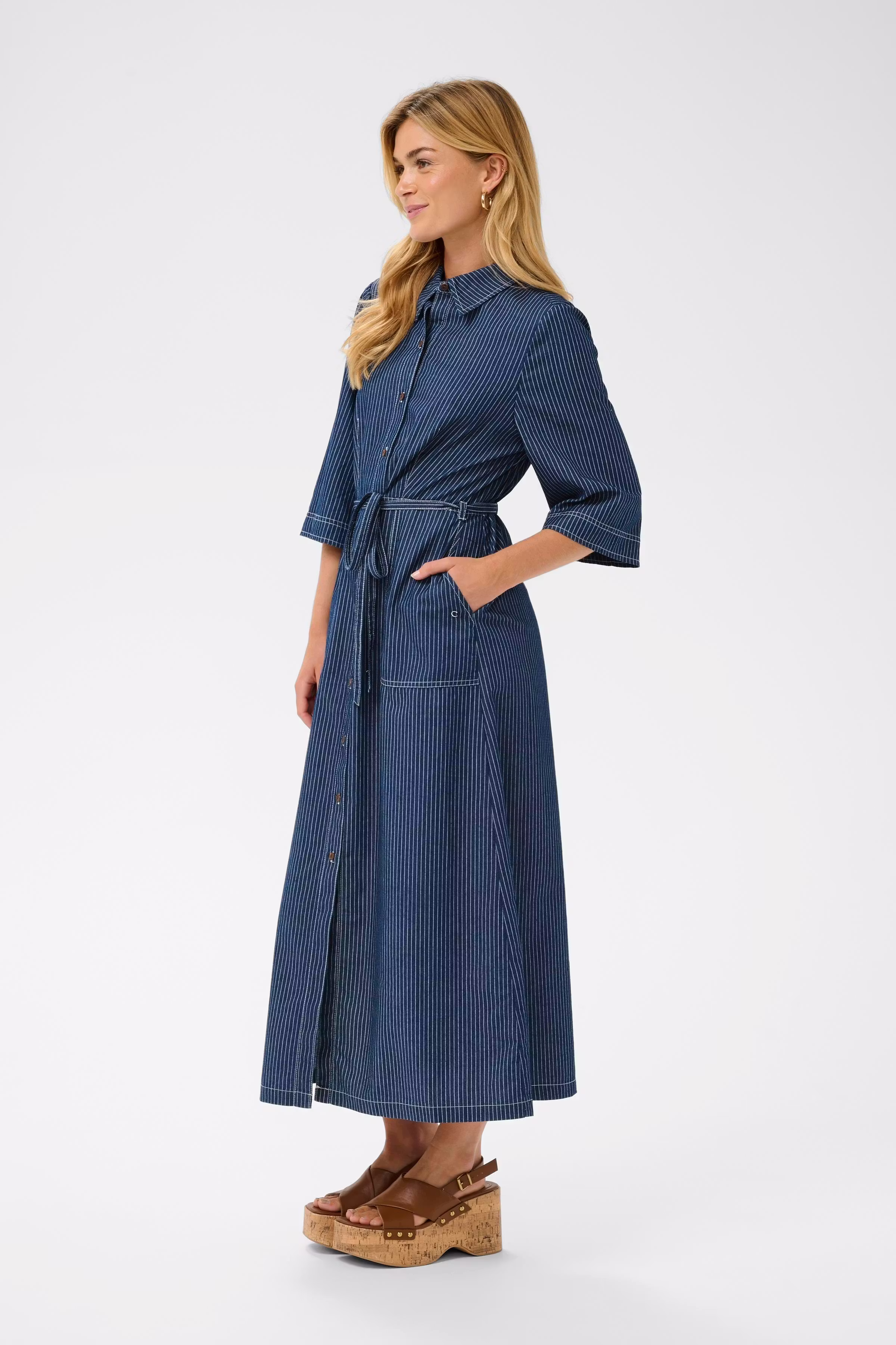 CRAgate Kjole LOOKBOOK FRONT 10614819-109134