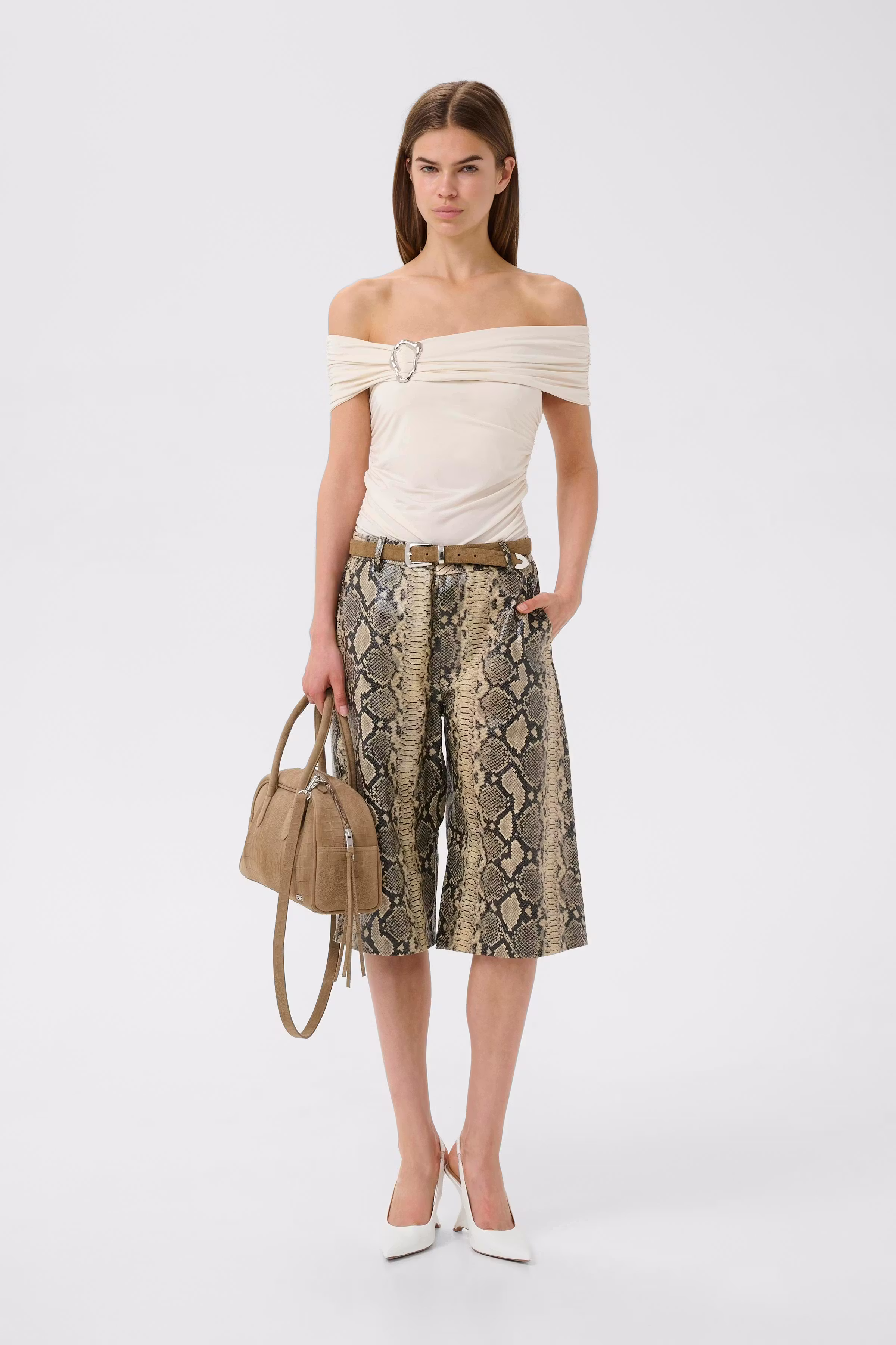 GZlaily Blouse LOOKBOOK FRONT 10911093-110103