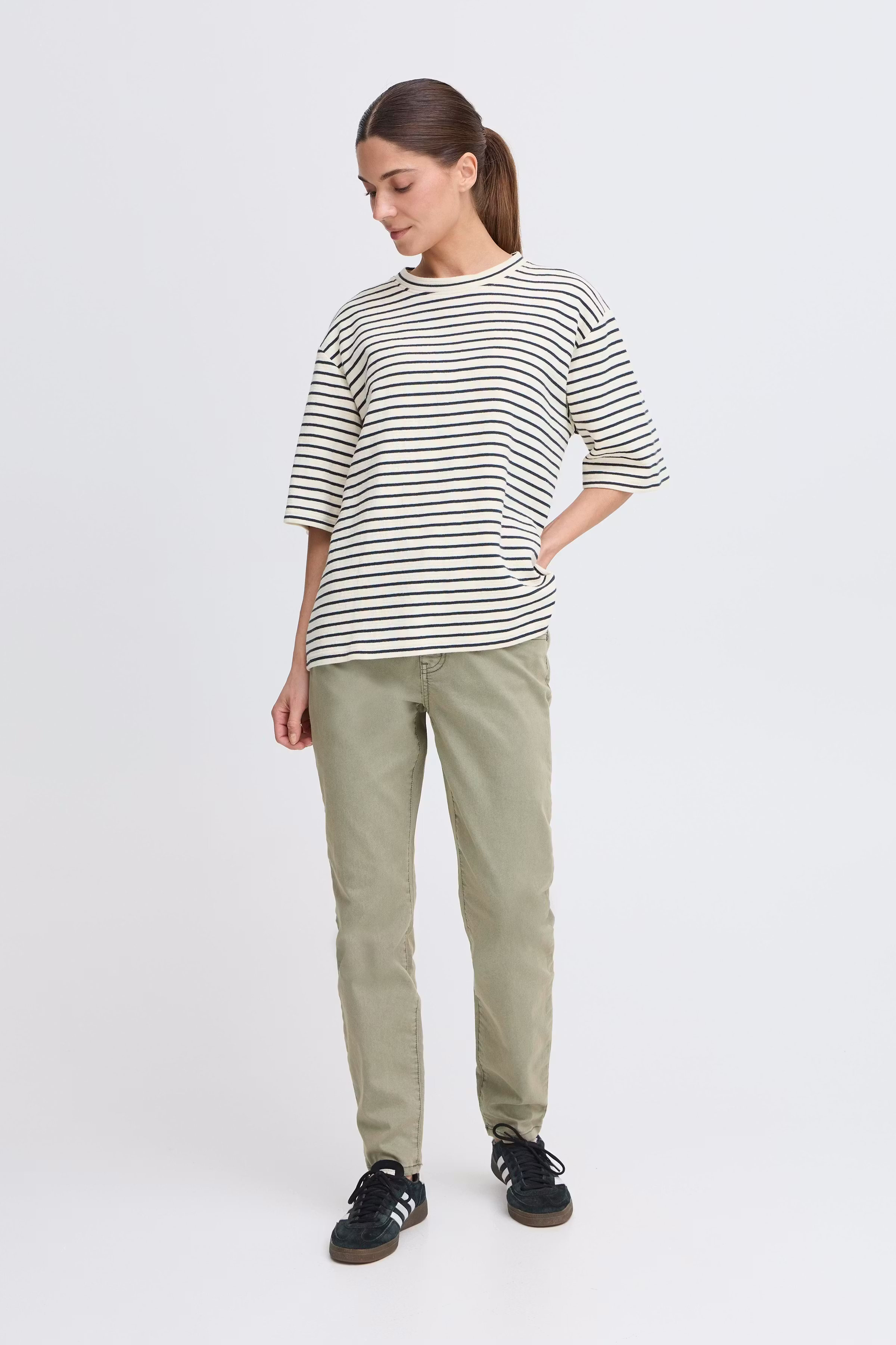 PZLILIANA T-shirt LOOKBOOK FRONT 50208763-204754