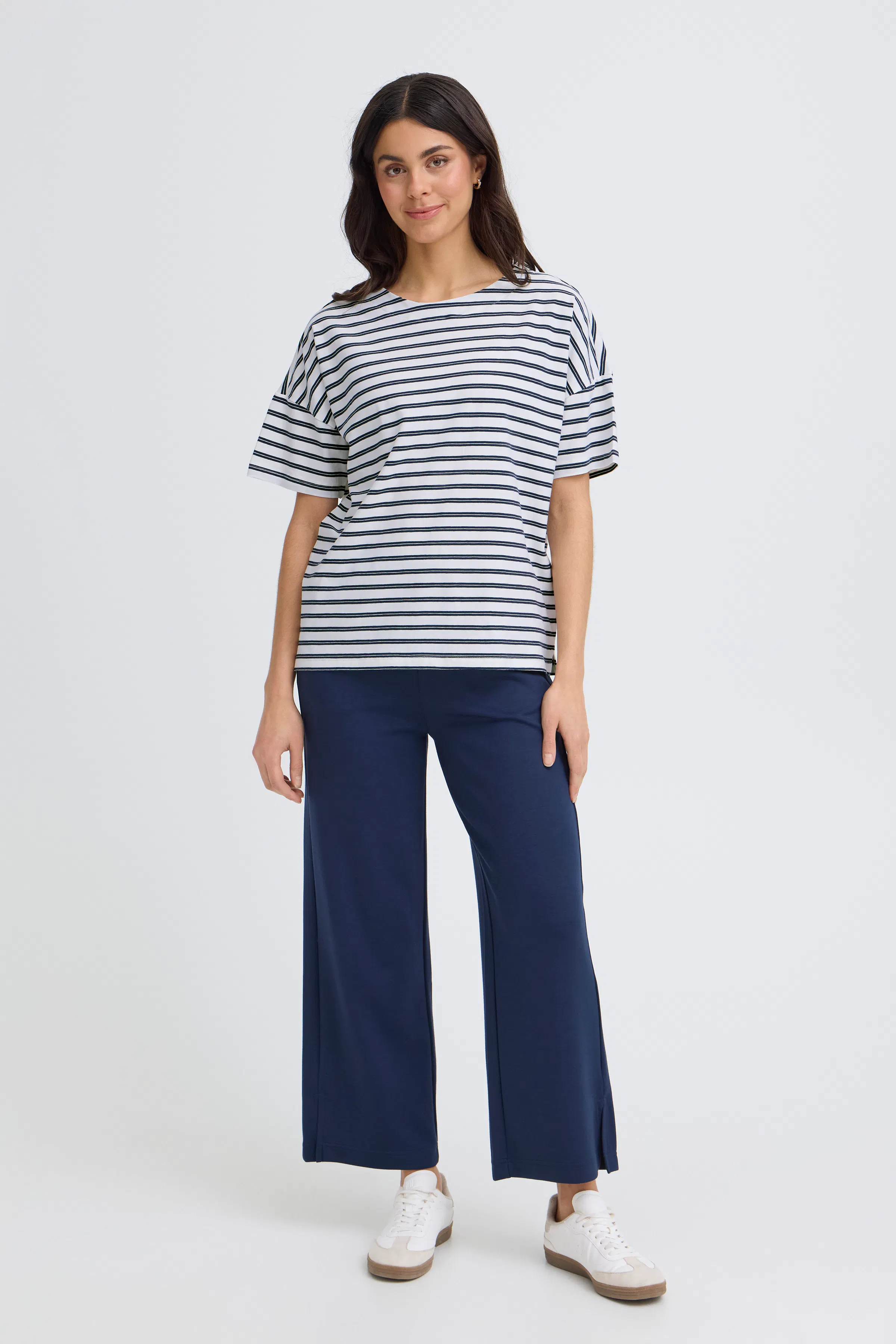 FRSIVA T-shirt LOOKBOOK FRONT 20615788-900006372