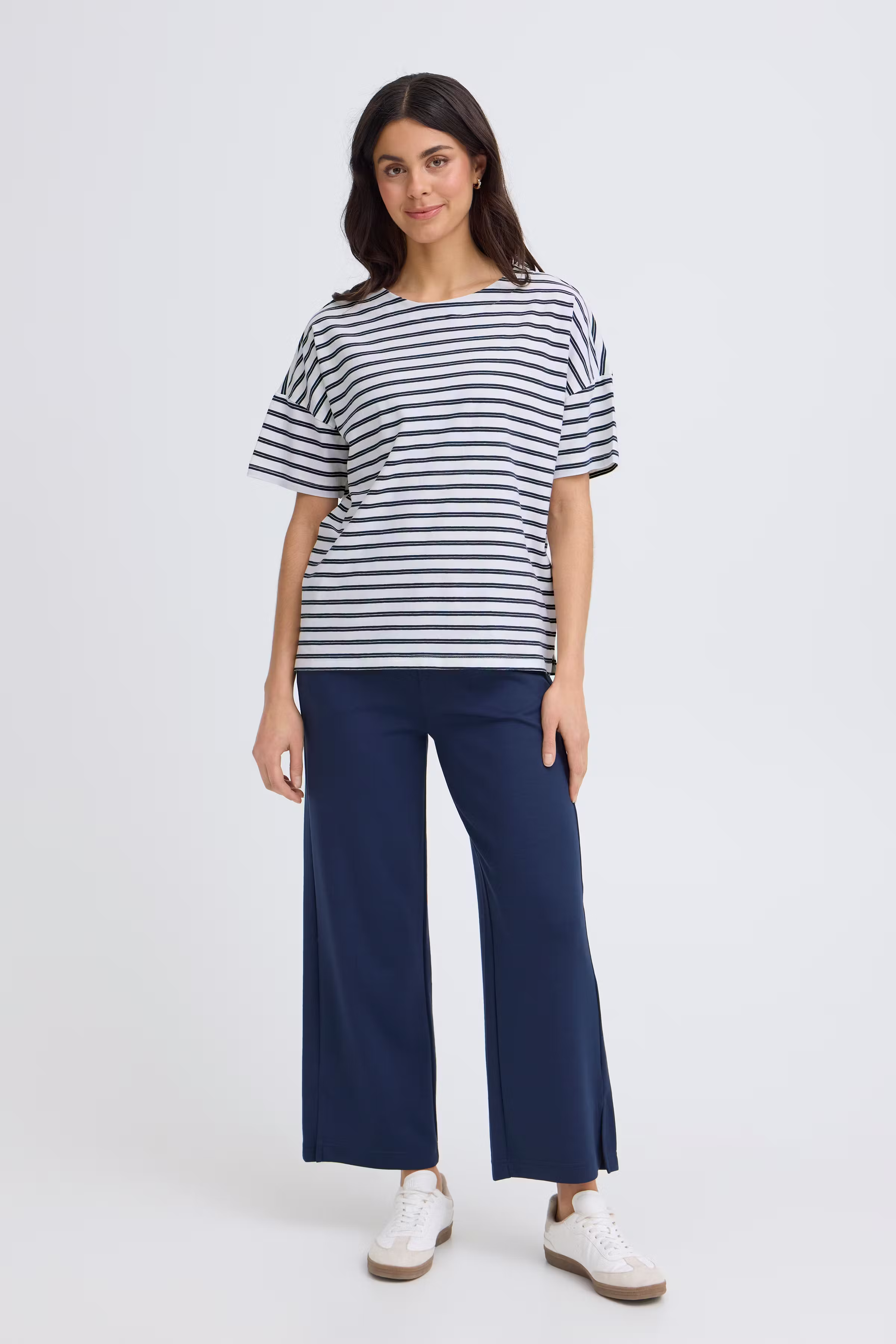 FRSIVA T-shirt LOOKBOOK FRONT 20615788-900006372