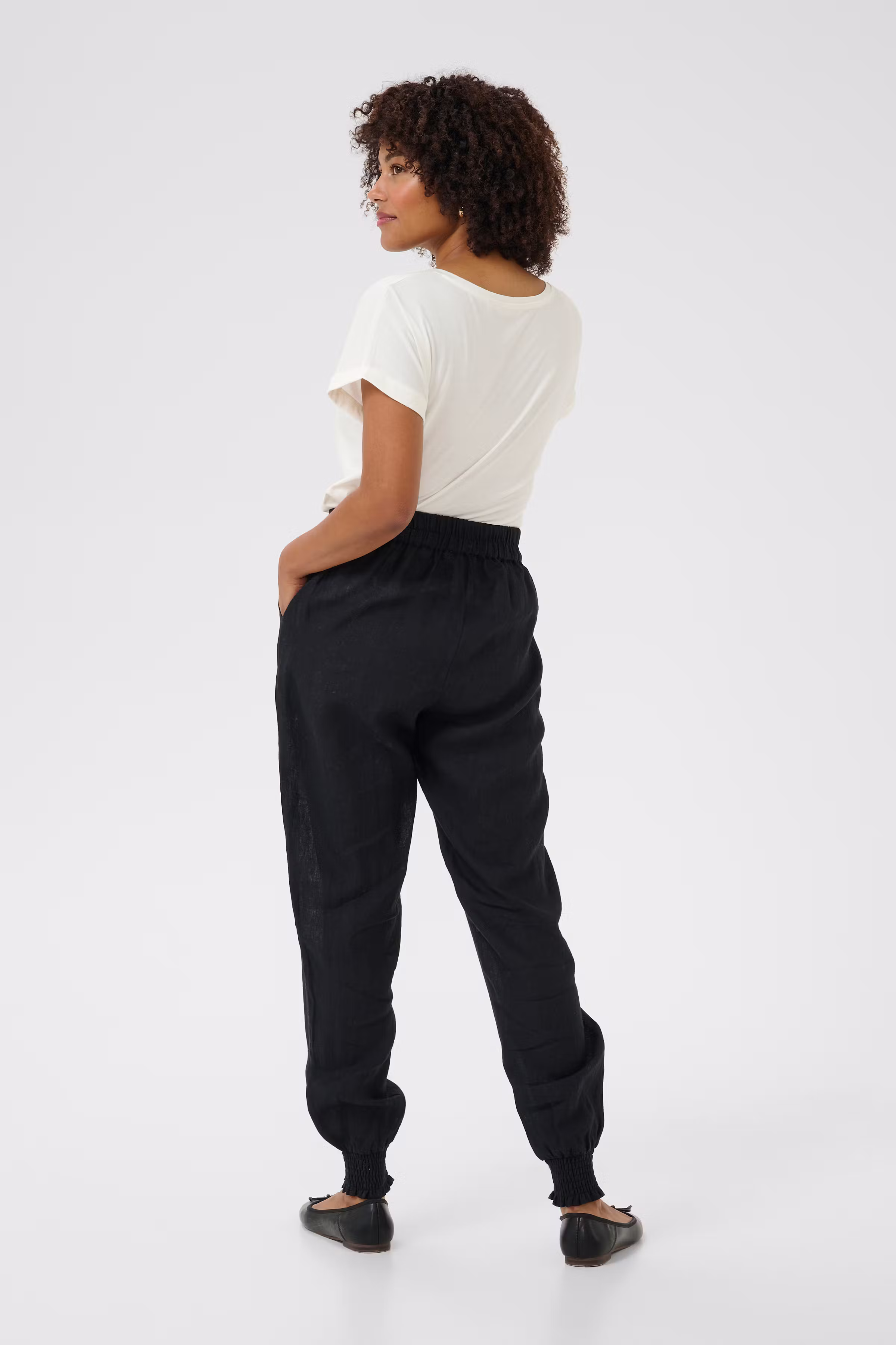 CRBellis Linen trousers LOOKBOOK BACK 10613505-100120