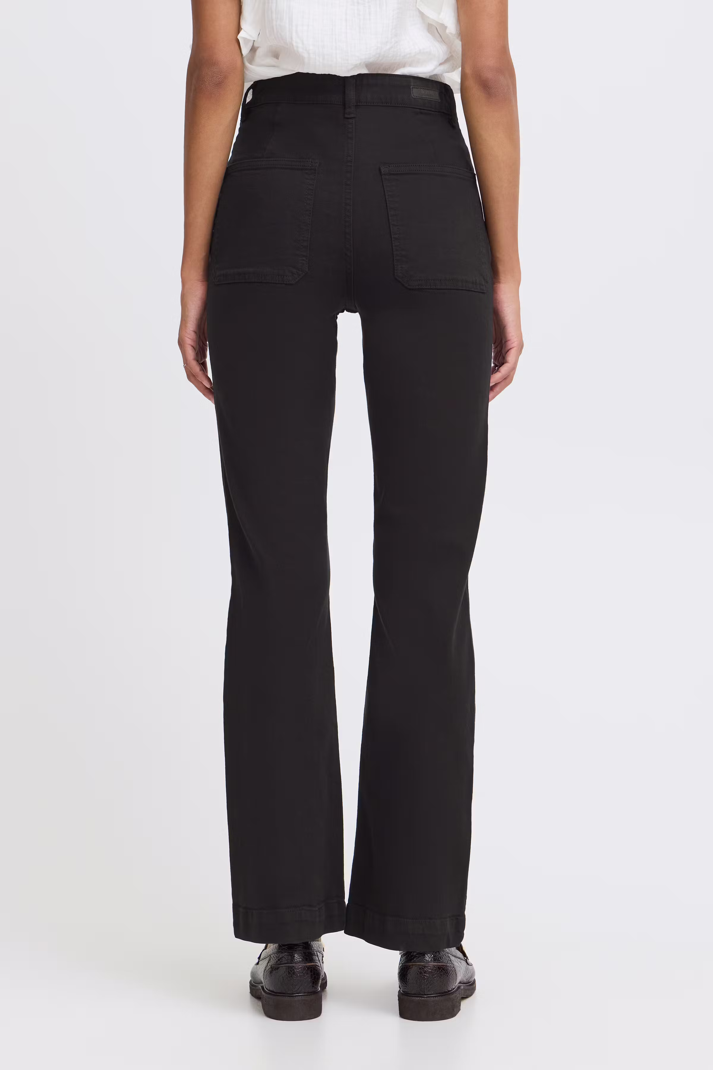 BYLYDIA Jeans LOOKBOOK BACK 20817022-200451