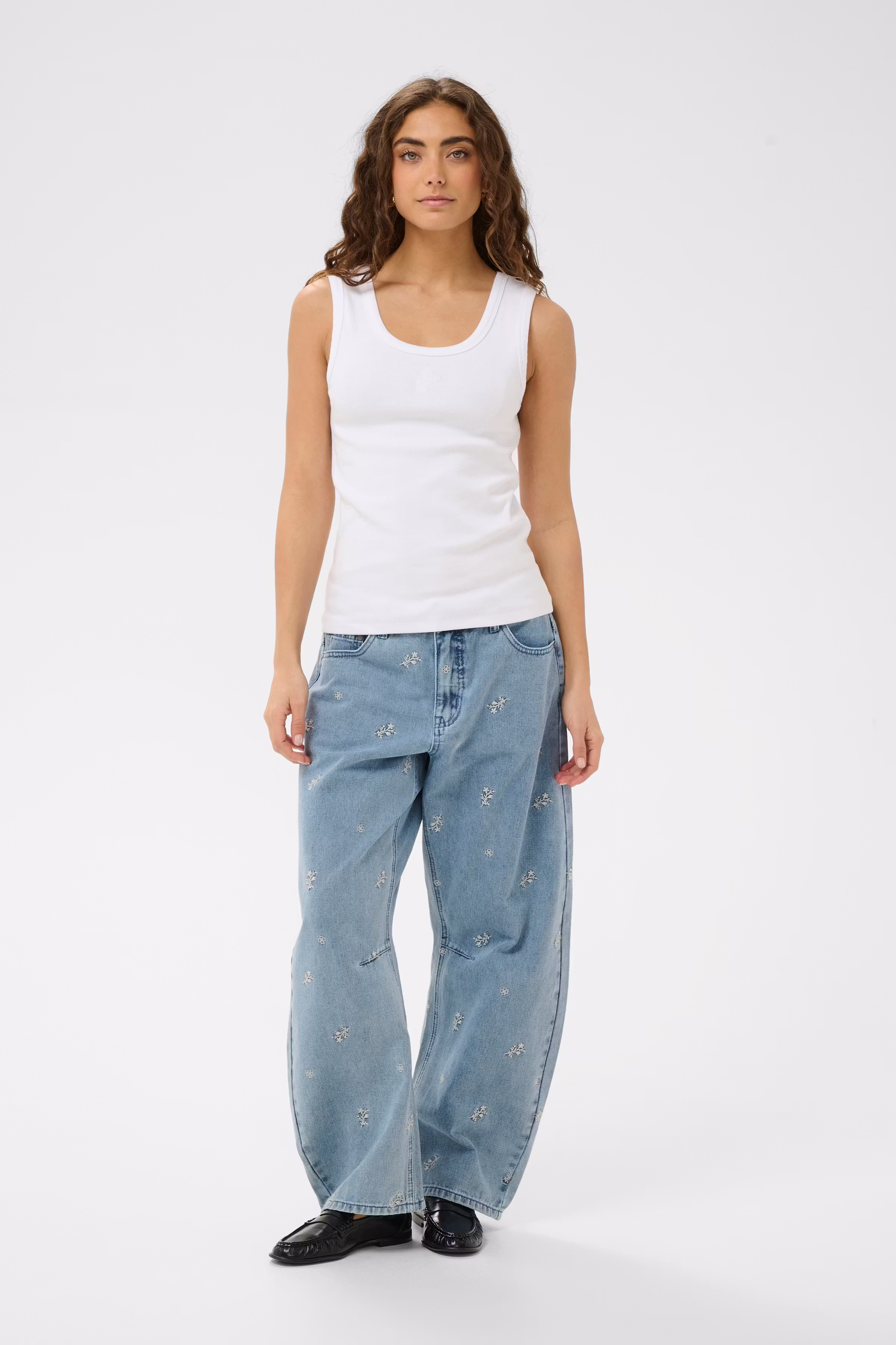 CUalyssa T-shirt LOOKBOOK FRONT 50113232-500069