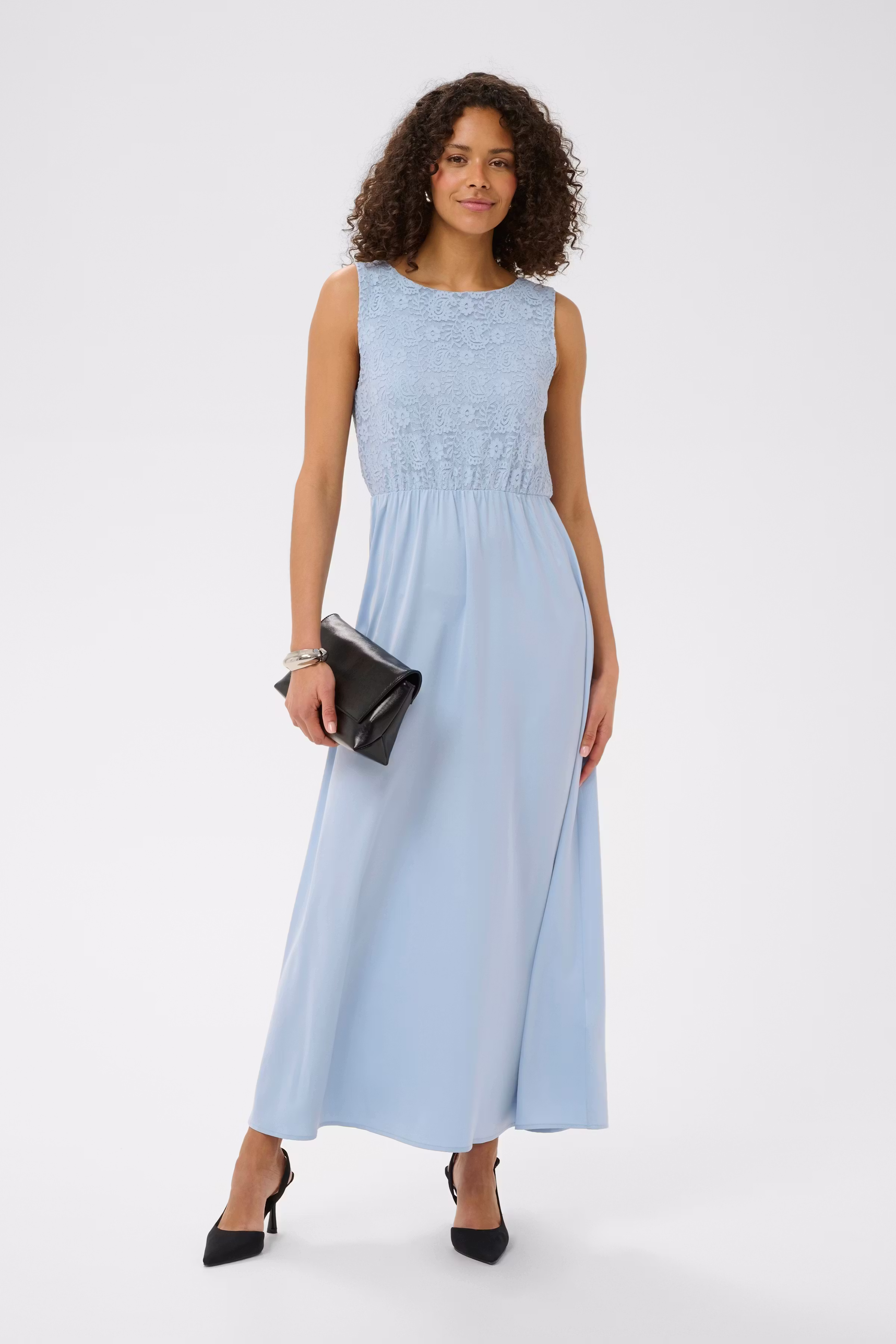 KAlouisa Kjole LOOKBOOK FRONT 10512179-109884