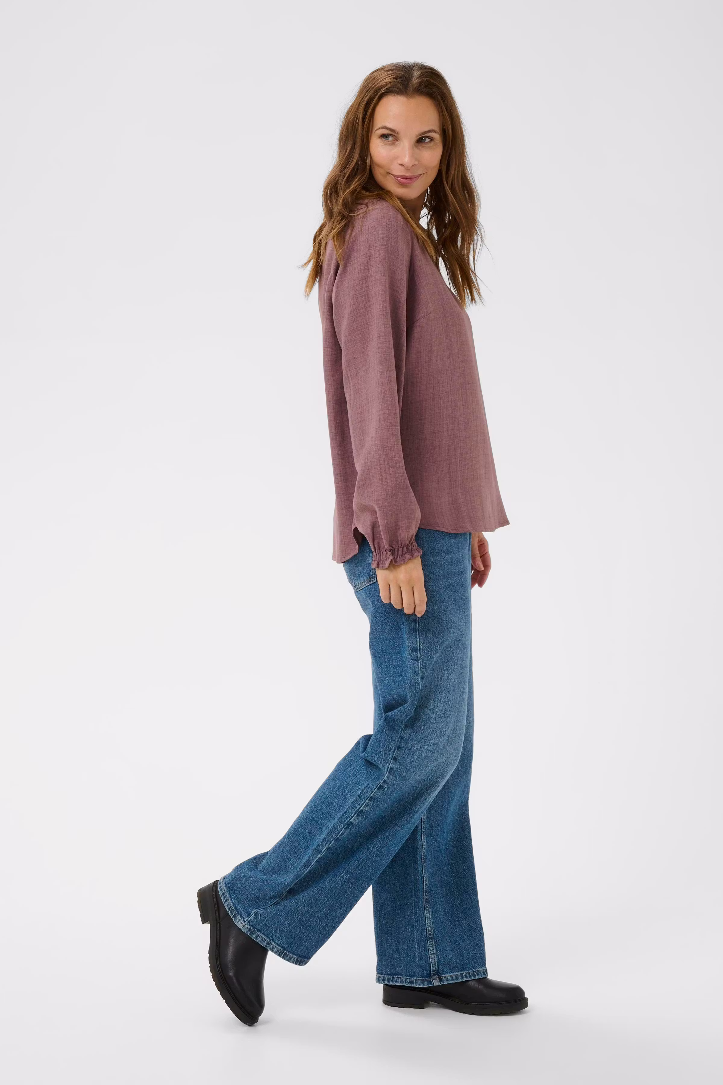 BPoda Blouse LOOKBOOK FRONT 40200075-1814261