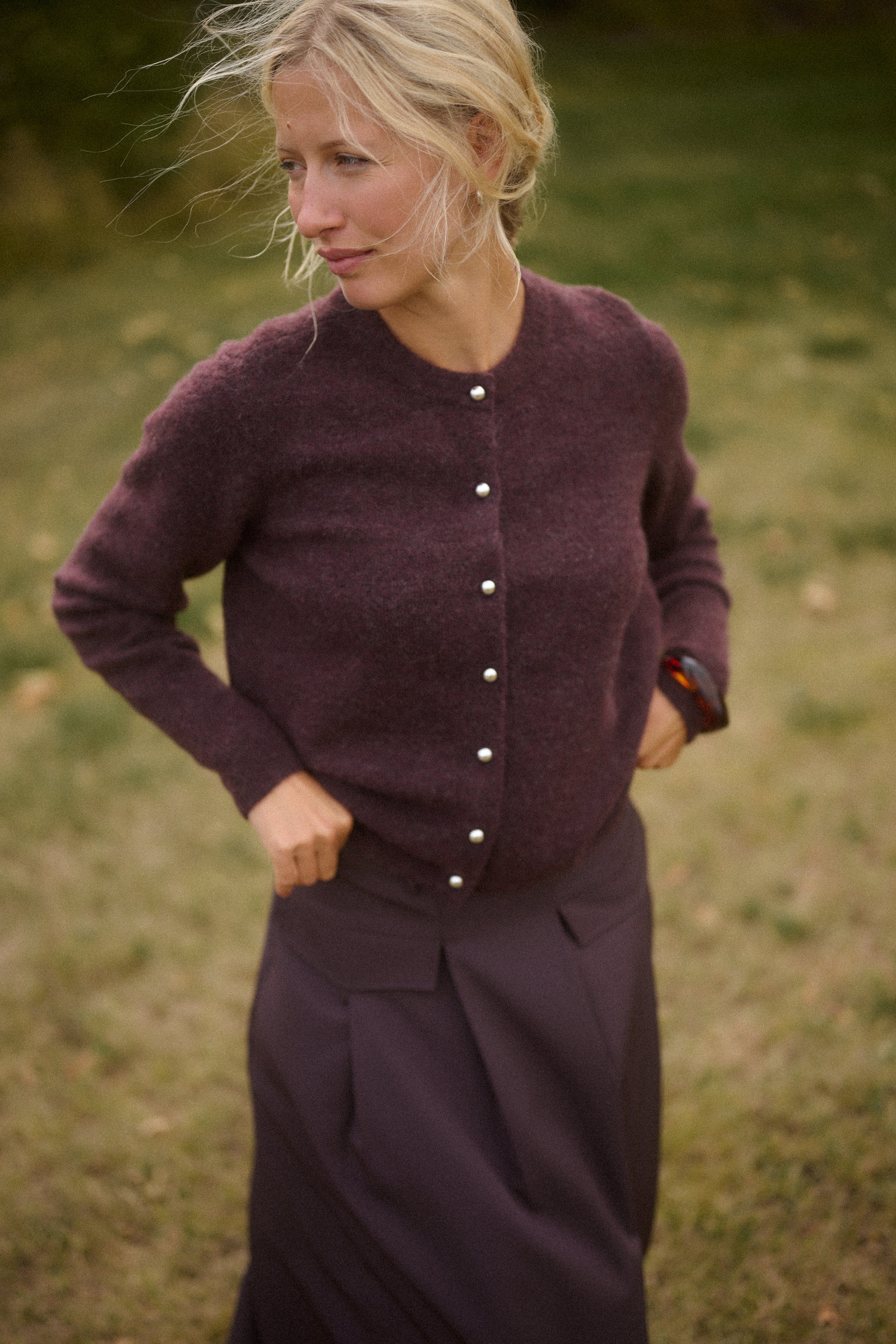 KAruna Nederdel LOCATION NONE 10512760-191619