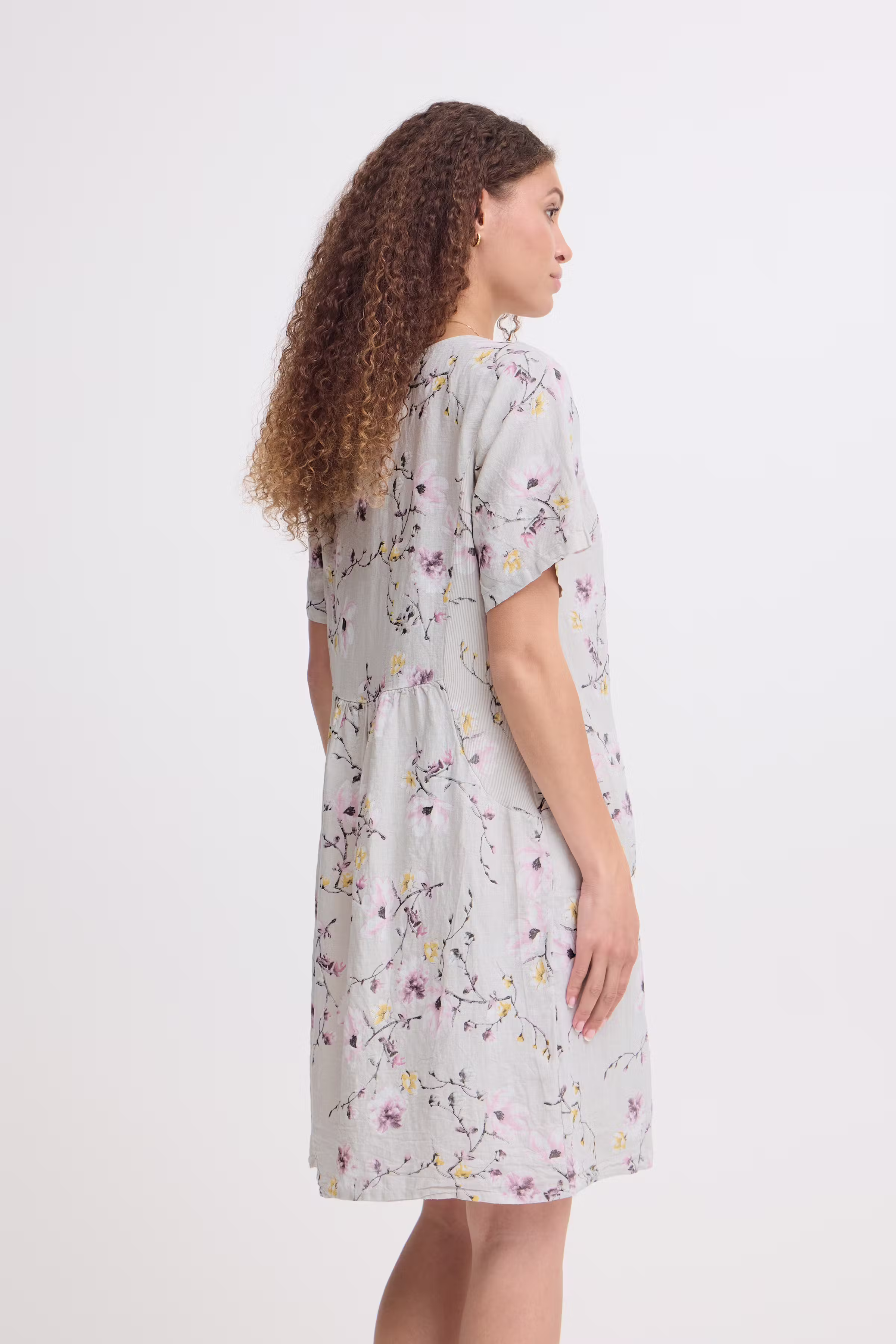 SBXTORINA Kjole LOOKBOOK BACK 22101200-135304