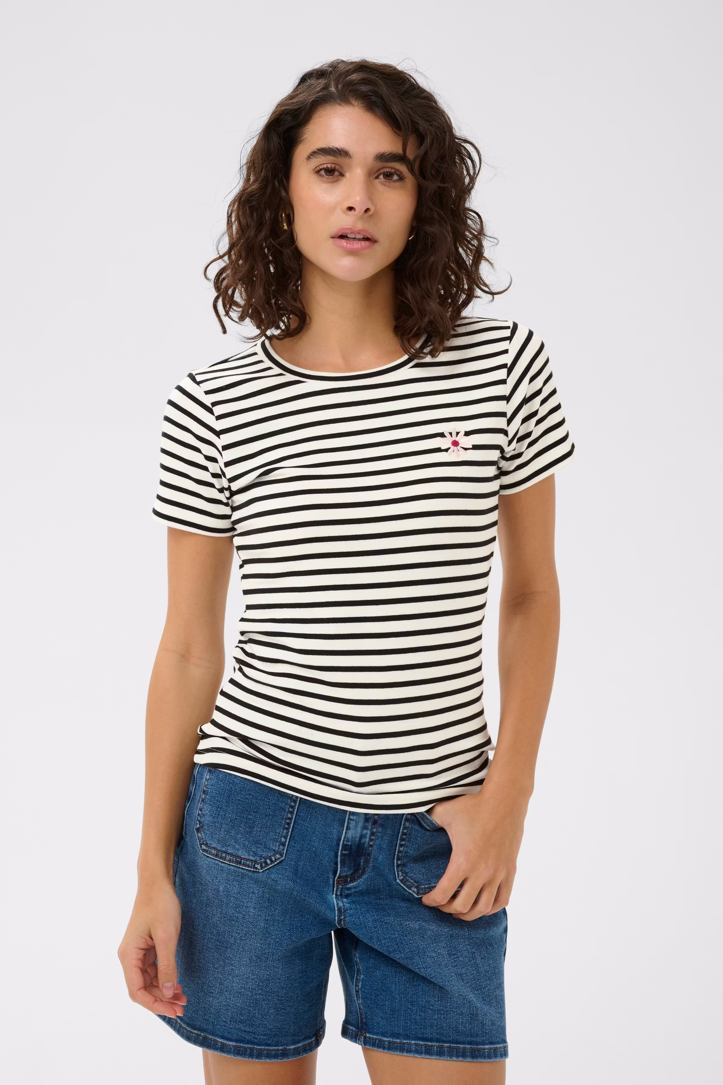 KAliddy T-shirt LOOKBOOK FRONT 10511591-109306