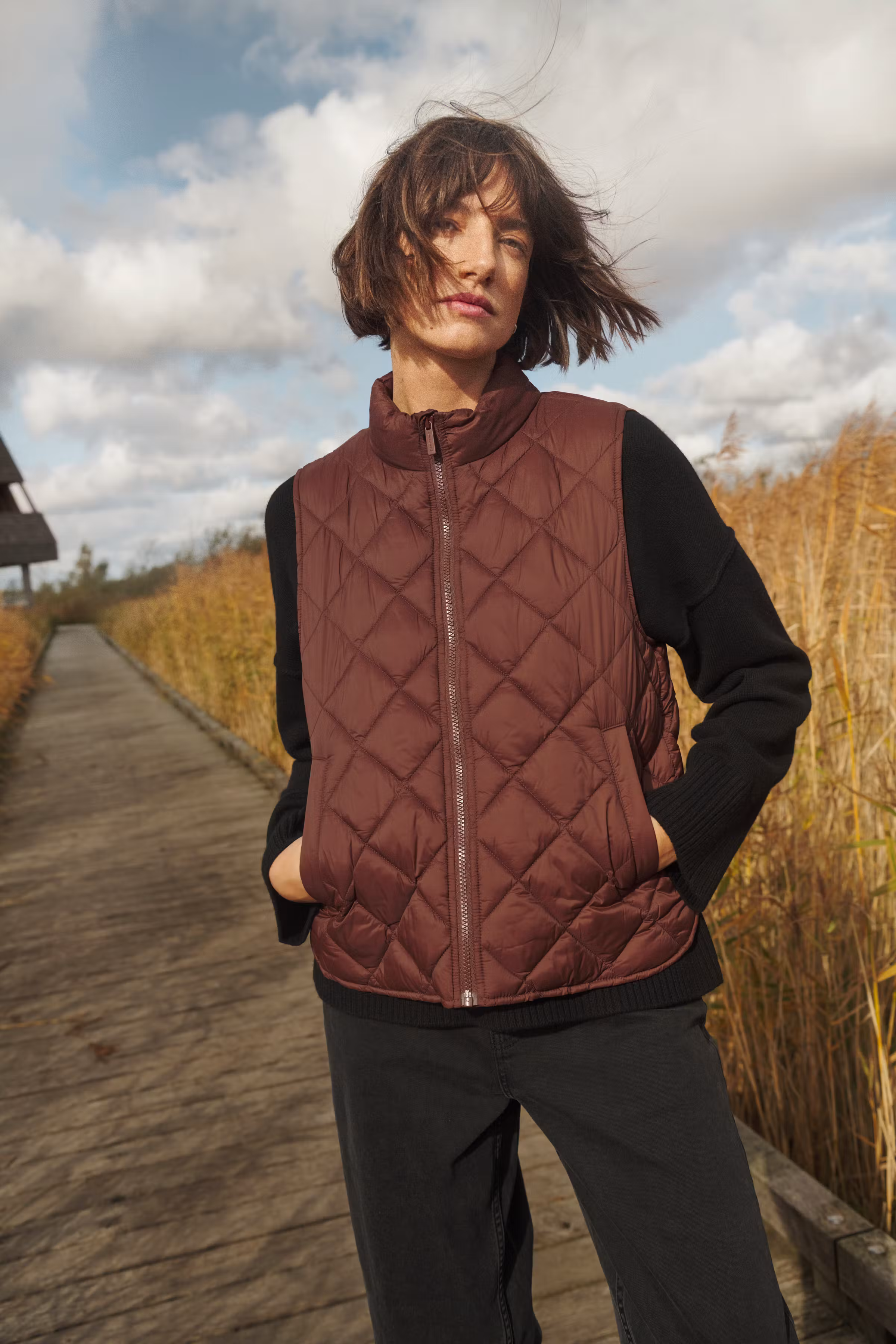 CarlotaPW Warm vest LOCATION NONE 30310628-191223