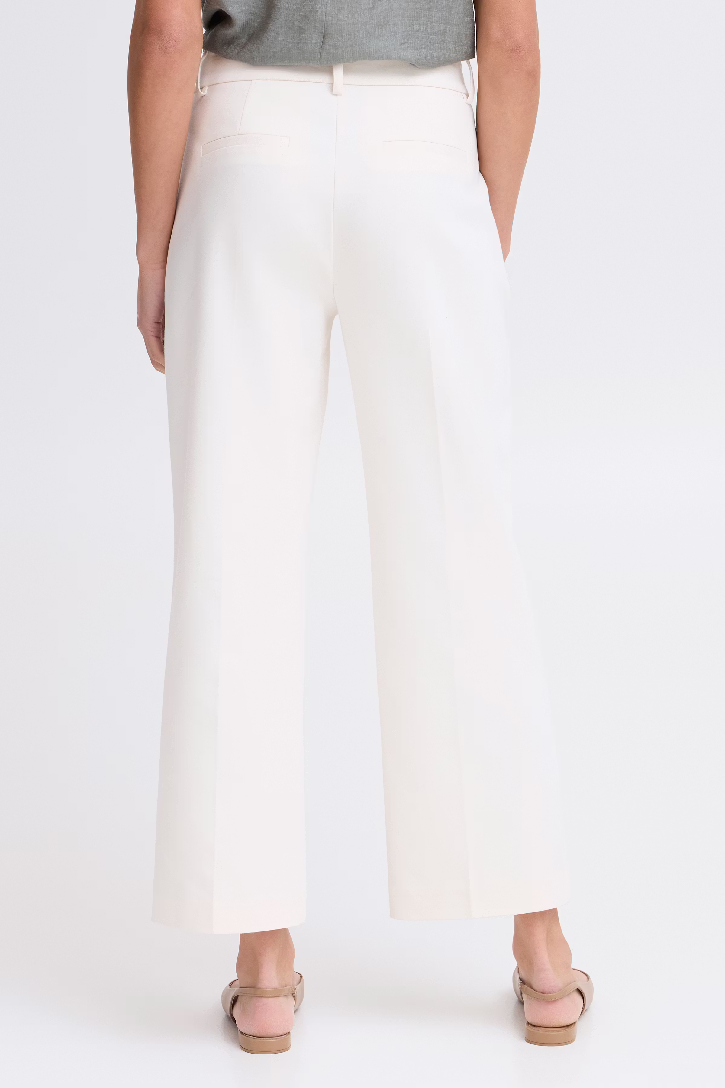 FRVITAE Hose LOOKBOOK BACK 20611919-110701