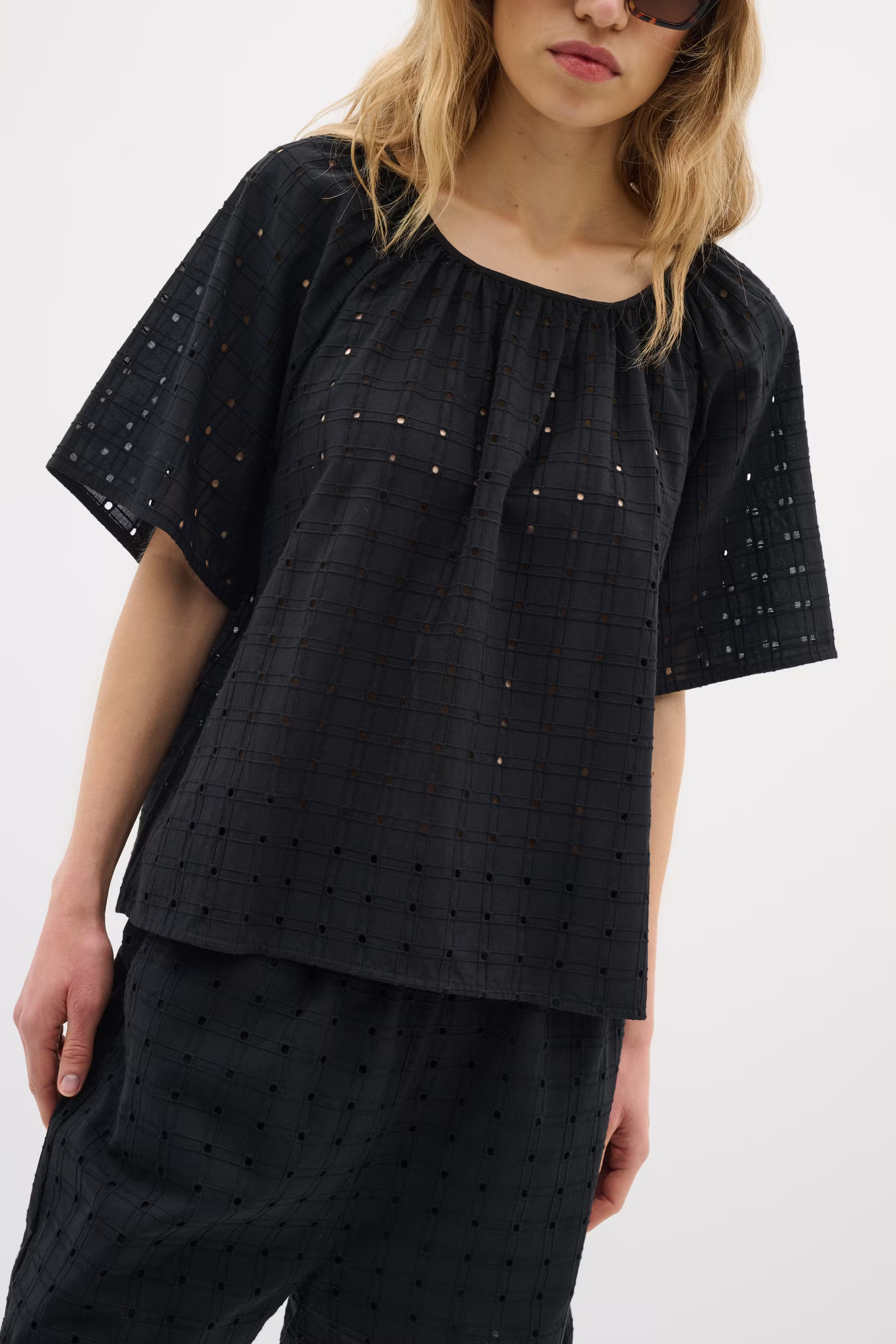 DagmaIW Top LOOKBOOK DETAIL 30110700-194008