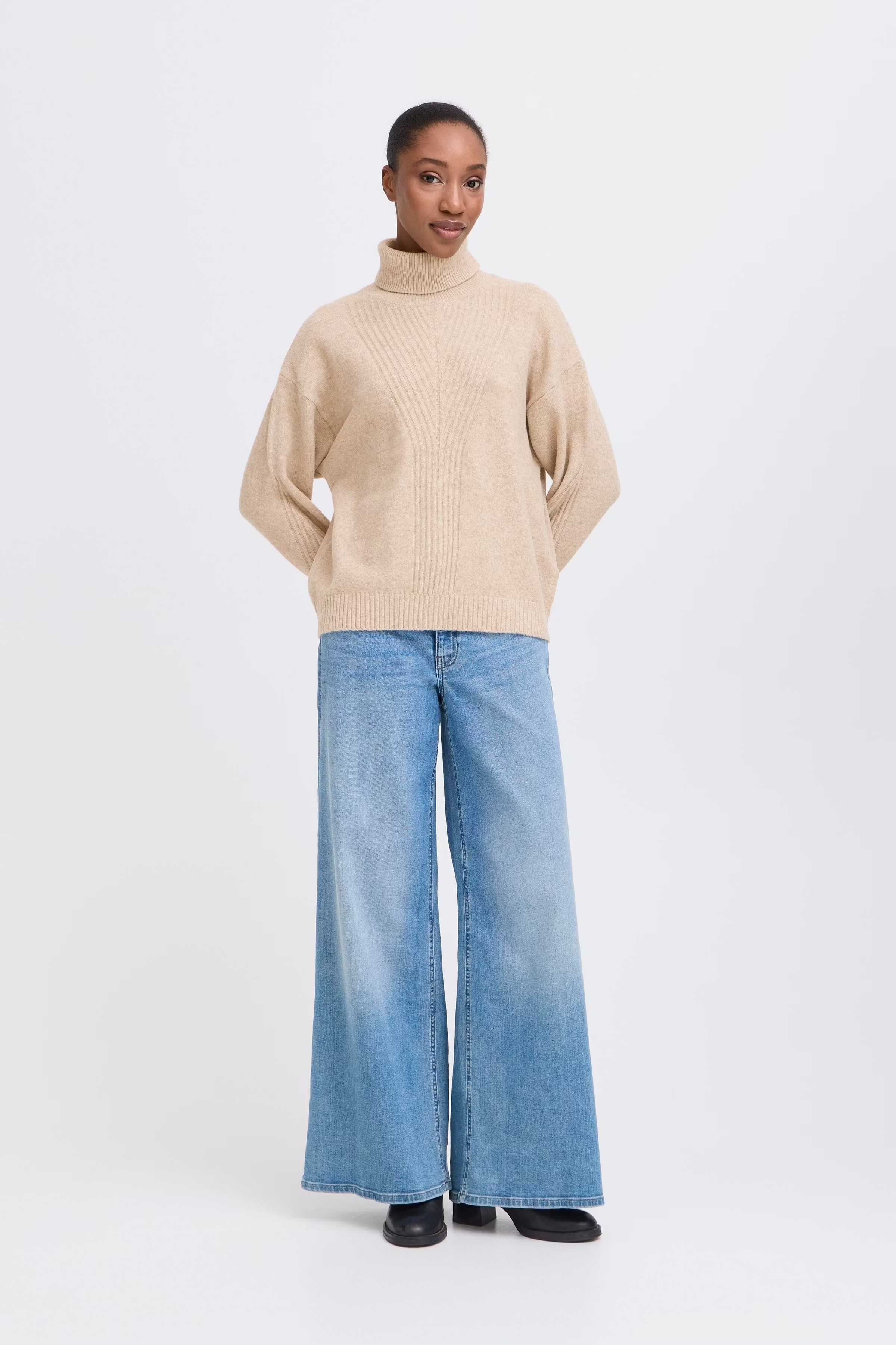 IHDASILA Pullover LOOKBOOK FRONT 20124213-1304011